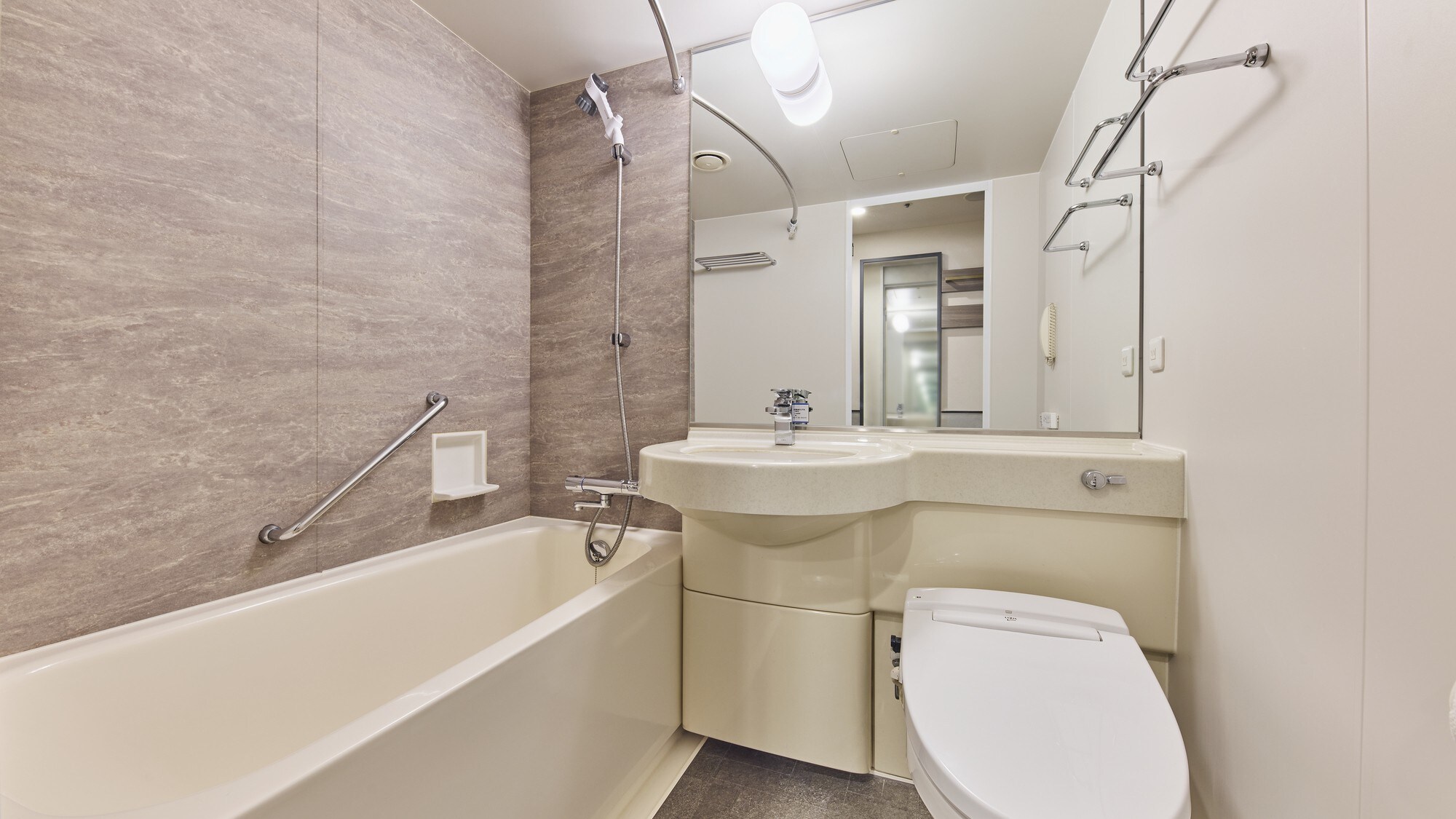 kamar mandi