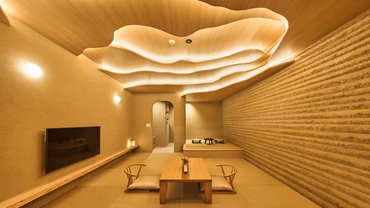 [303] Guest room with an open-air bath and a view of Todaiji Temple and Mount Wakakusa《Sea of Clouds》