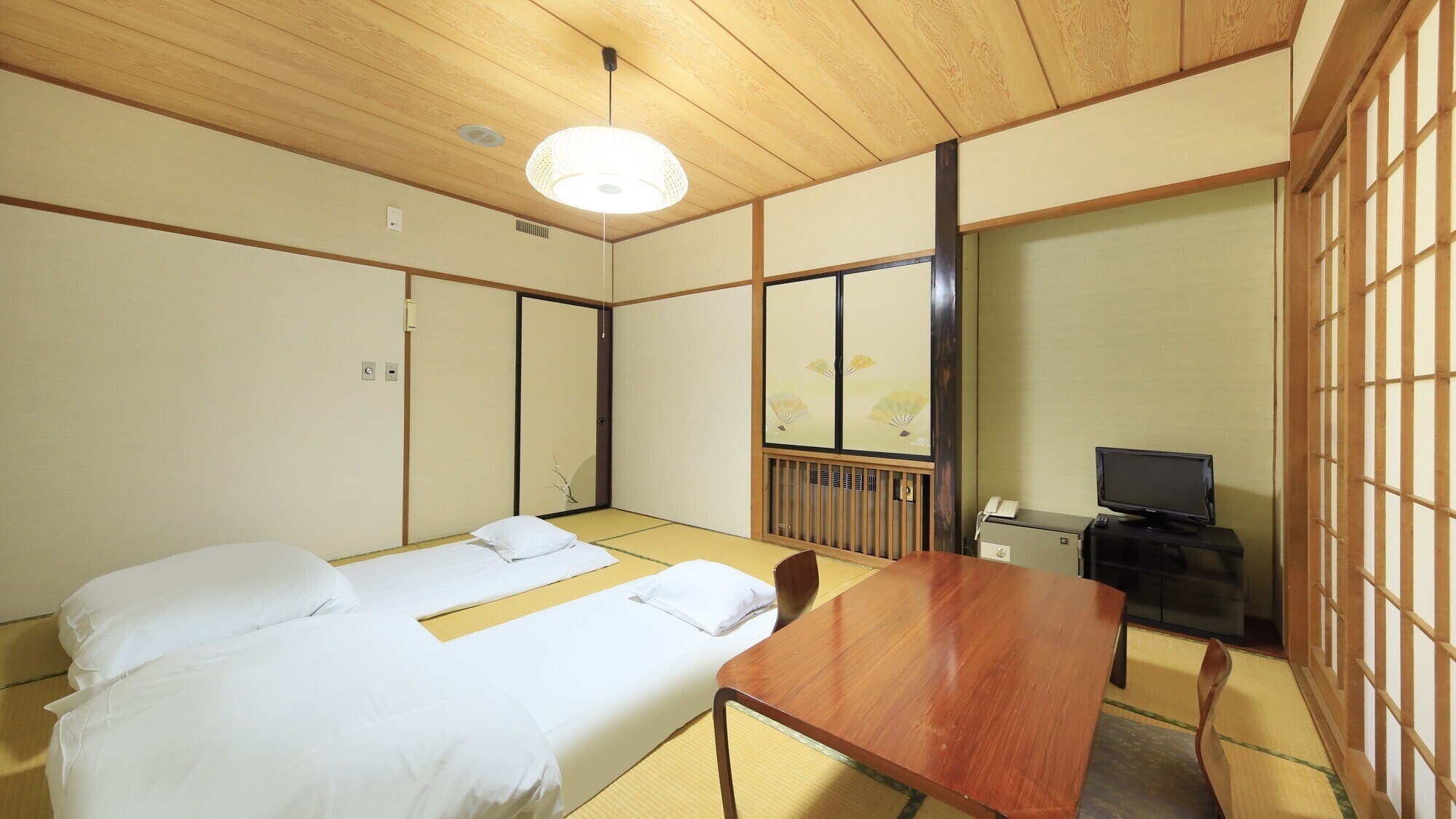 [Sườn núi 10 chiếu tatami] Phòng tiêu chuẩn kiểu Nhật của chúng tôi (không hút thuốc, có vòi sen)