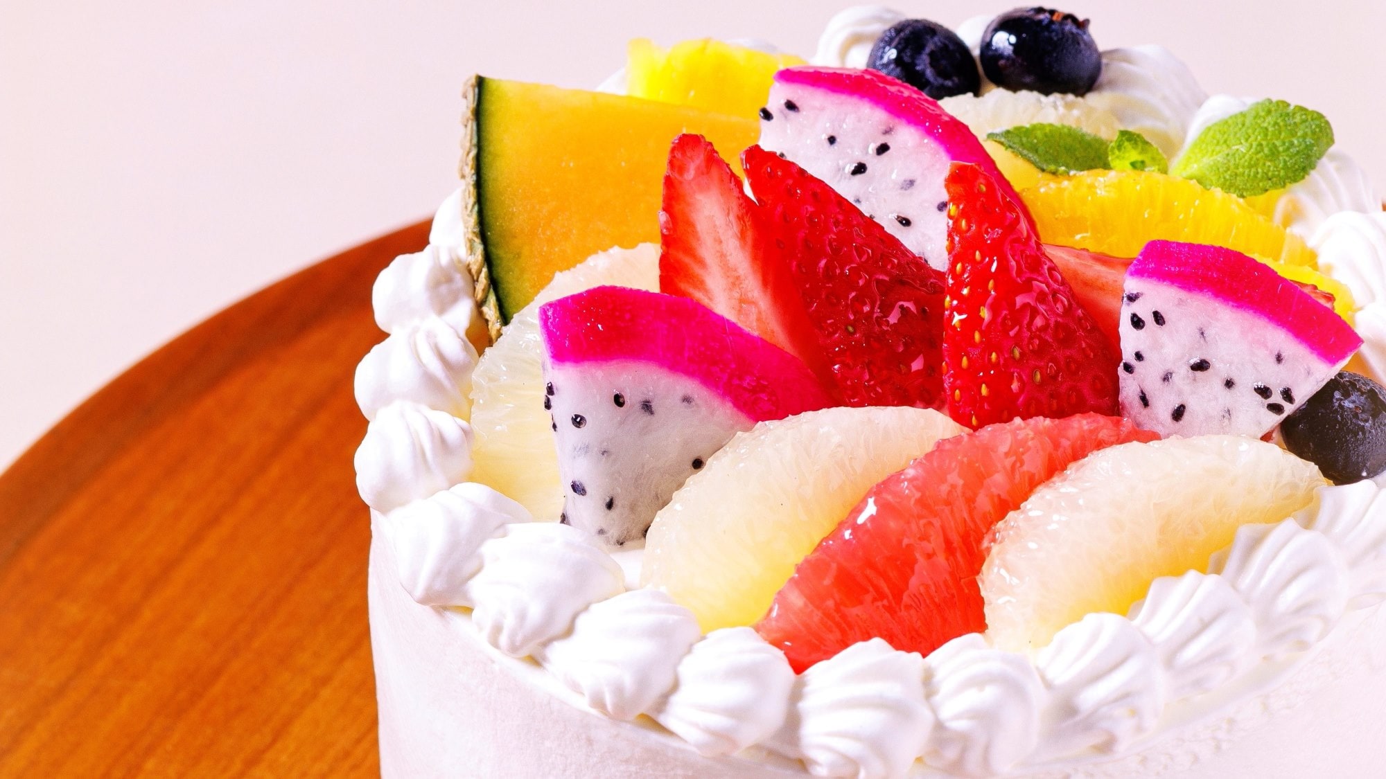 We have prepared an anniversary plan to add color to anniversaries and birthdays celebrated with loved ones.
