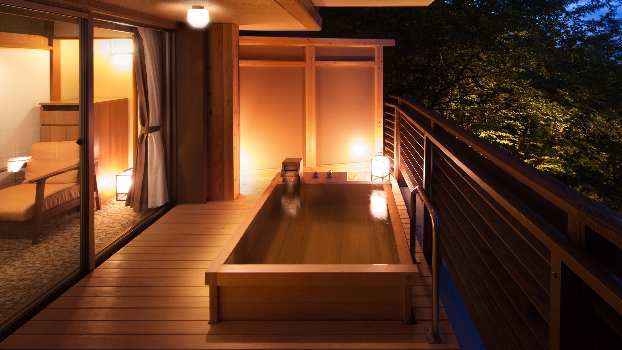 [One guest room with terrace and open-air bath - Byakuran]