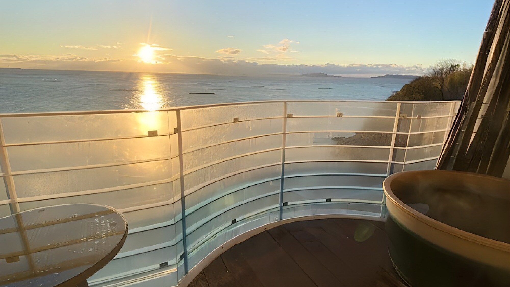 [View from the guest room open-air bath] *Example