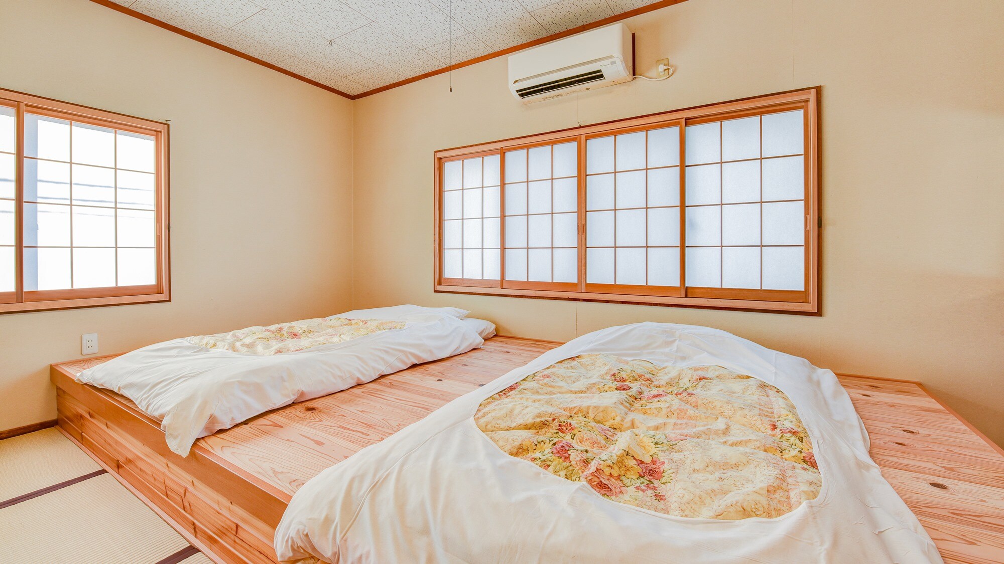 *[Example of guest room: Random Japanese-style room] We will prepare a room of 6 to 8 tatami mats according to the number of people booked.