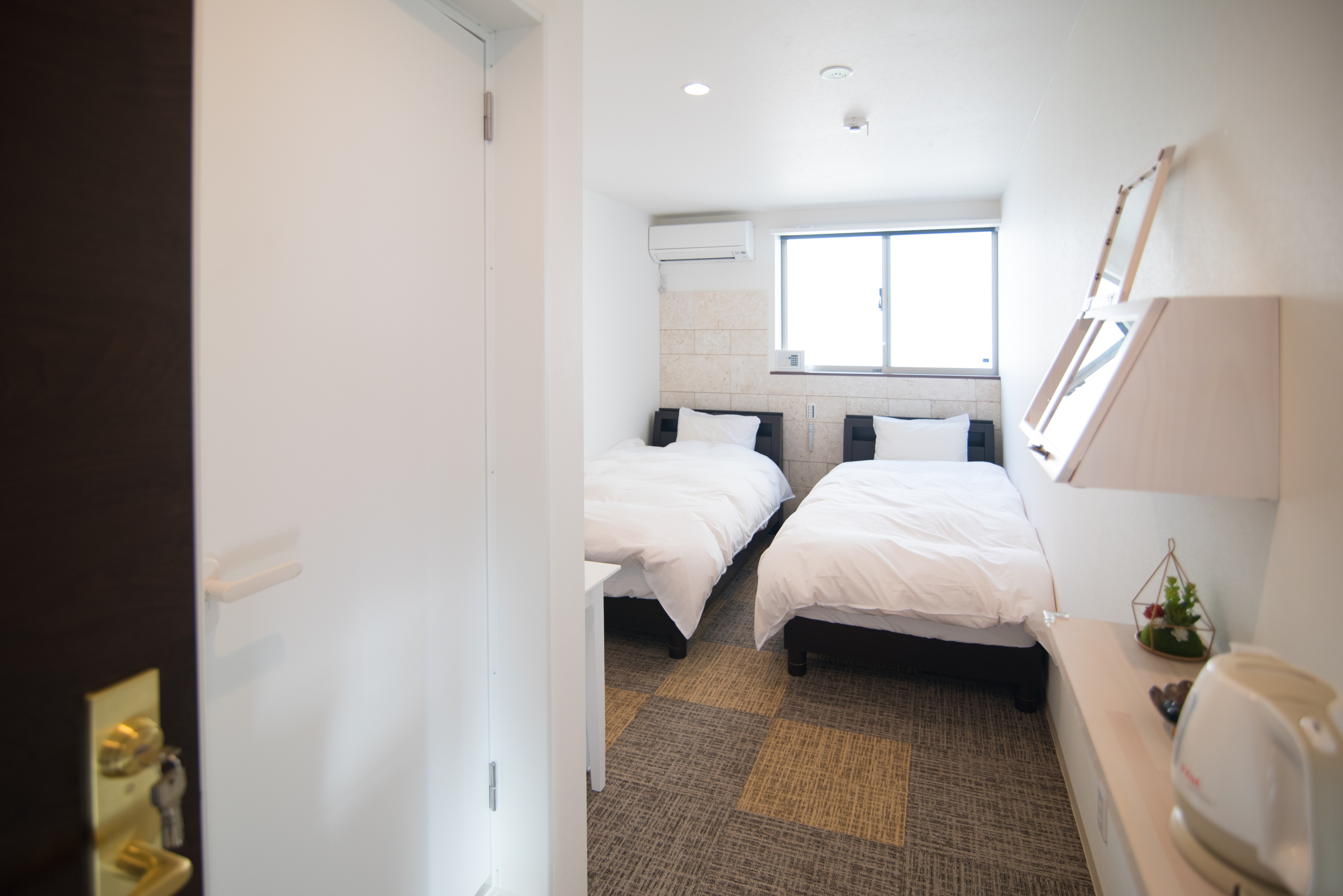 Room2
