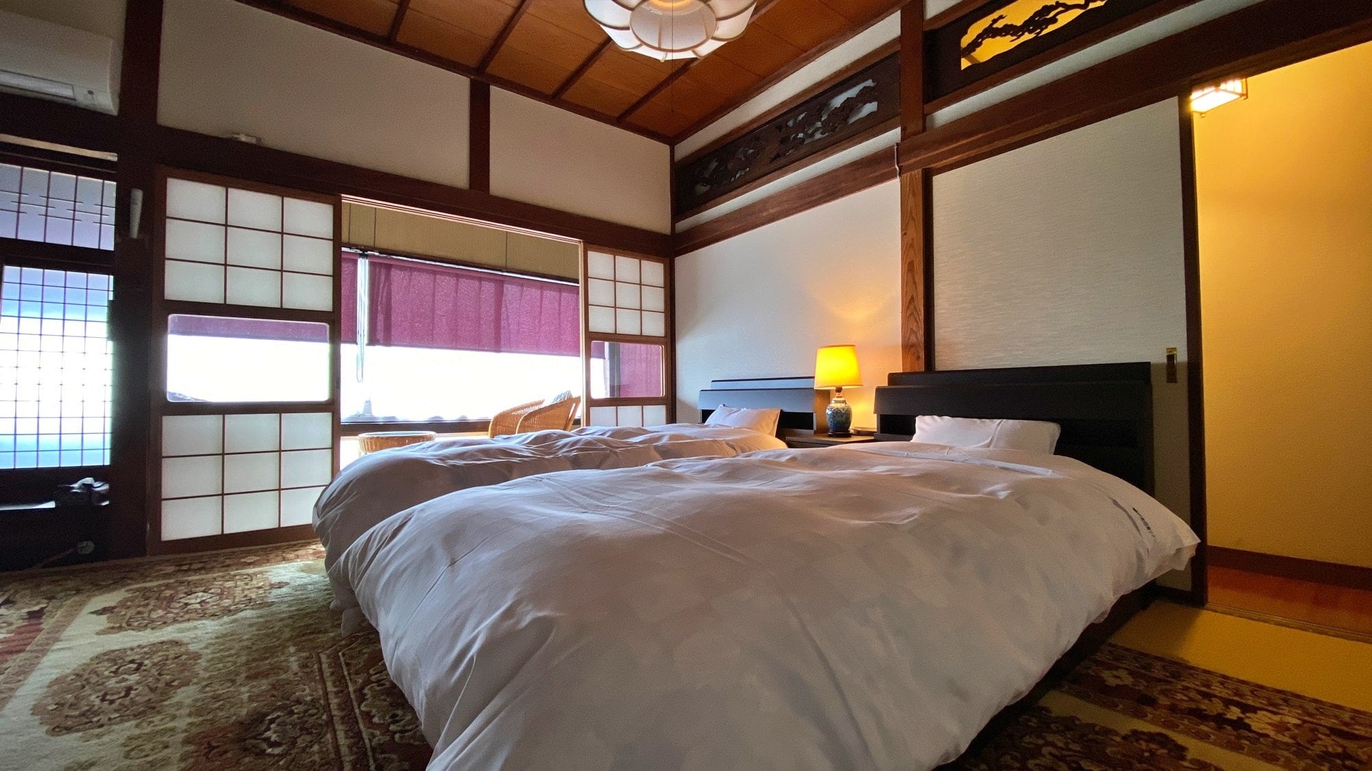 [Kyoto style/wooden house] Japanese-Western style room | 10 tatami mats | Toilet included