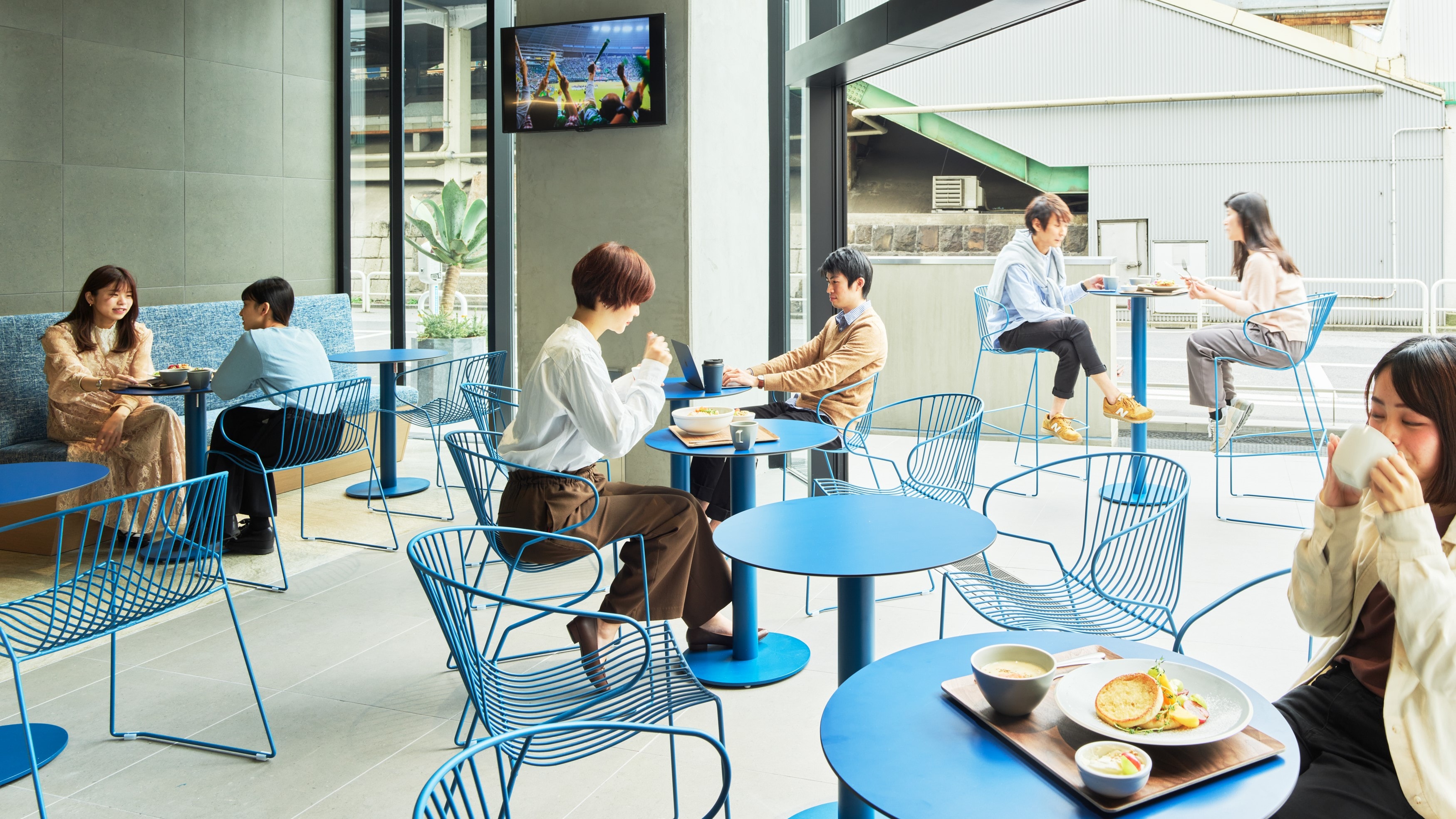 KANPAI TERRACE (1F)