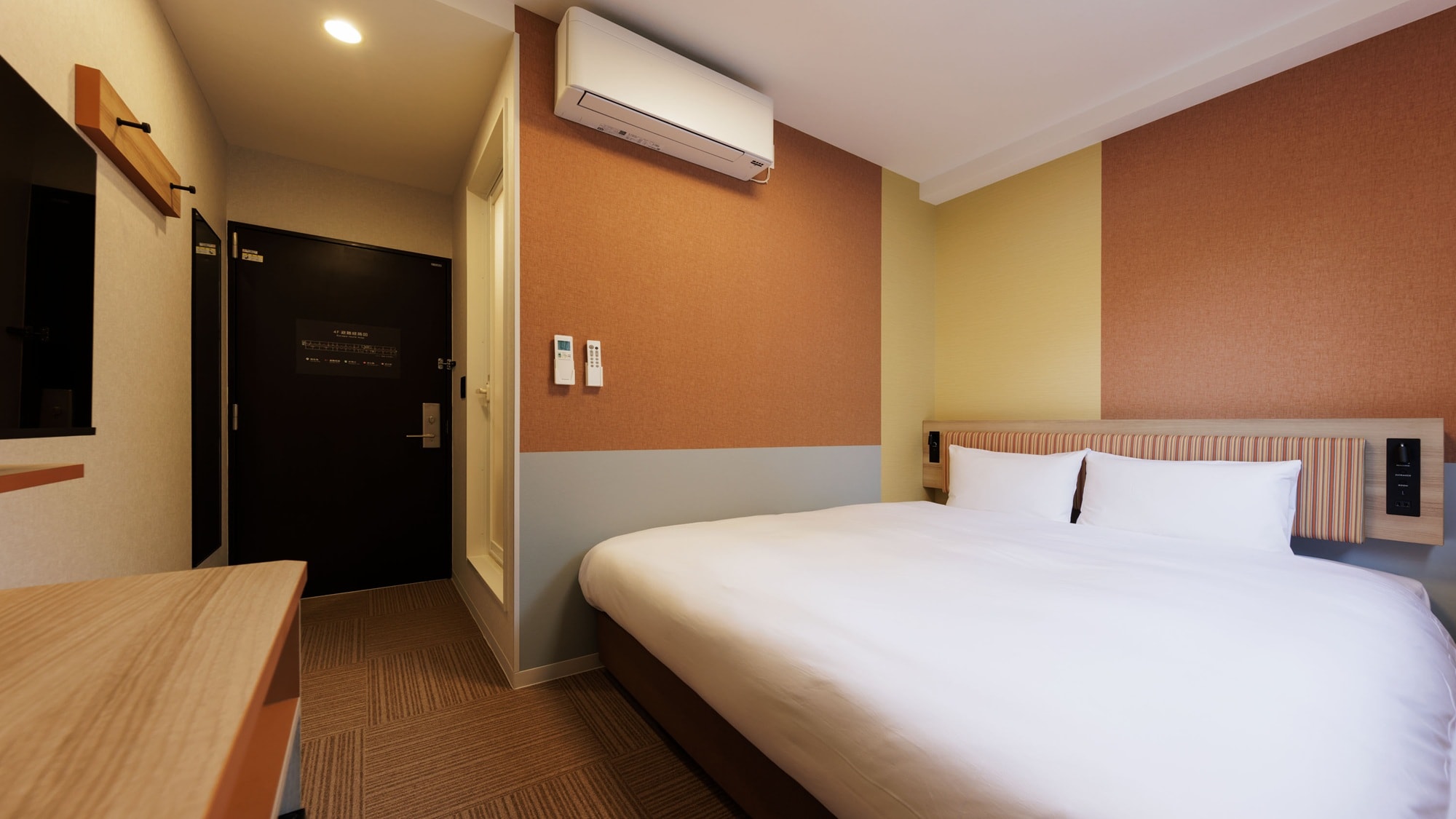 [Không hút thuốc] Phòng đơn (bán đôi)/Tòa nhà Bay Hotel