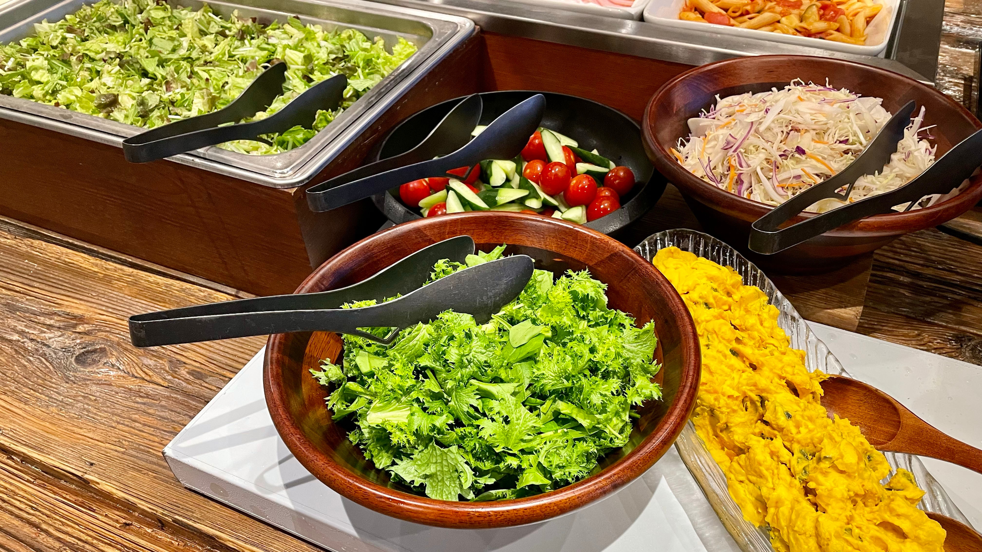 Shunsai Tsutai breakfast buffet example (salad)