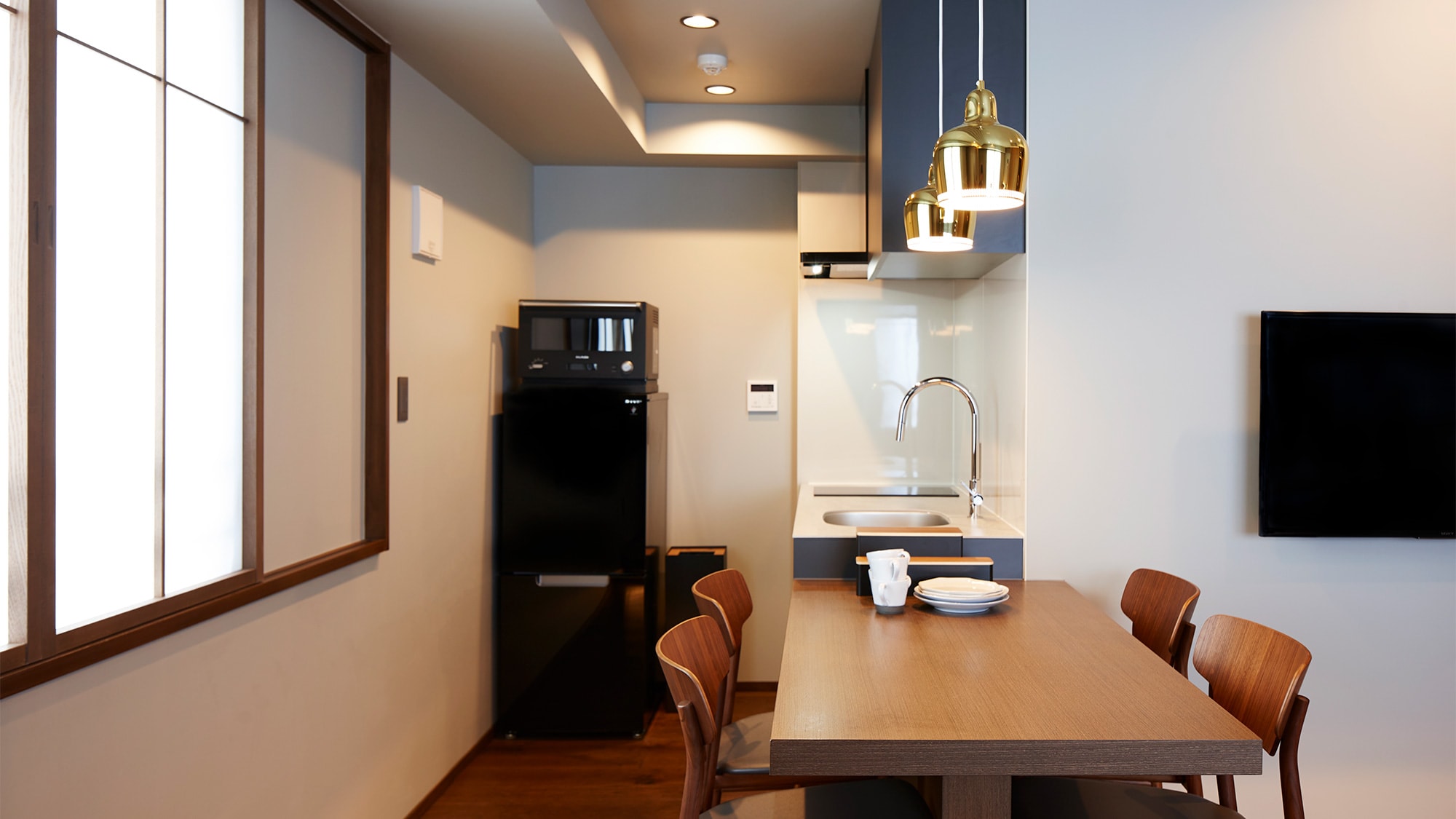 ReFa Room (35m², 2 single beds, 2 futons)