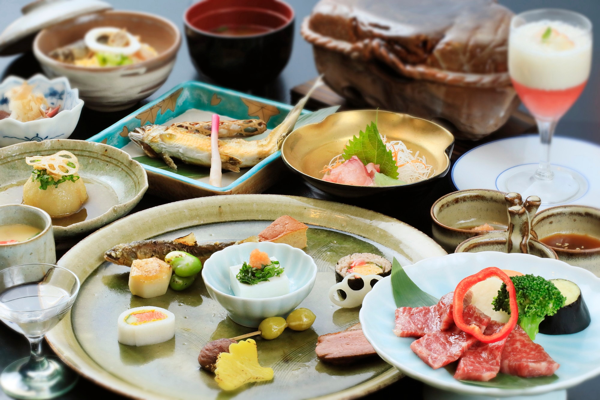 An example of a standard kaiseki meal