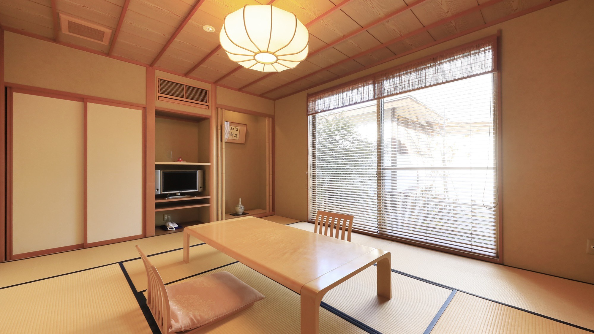 [Main Building A] Japanese-style room