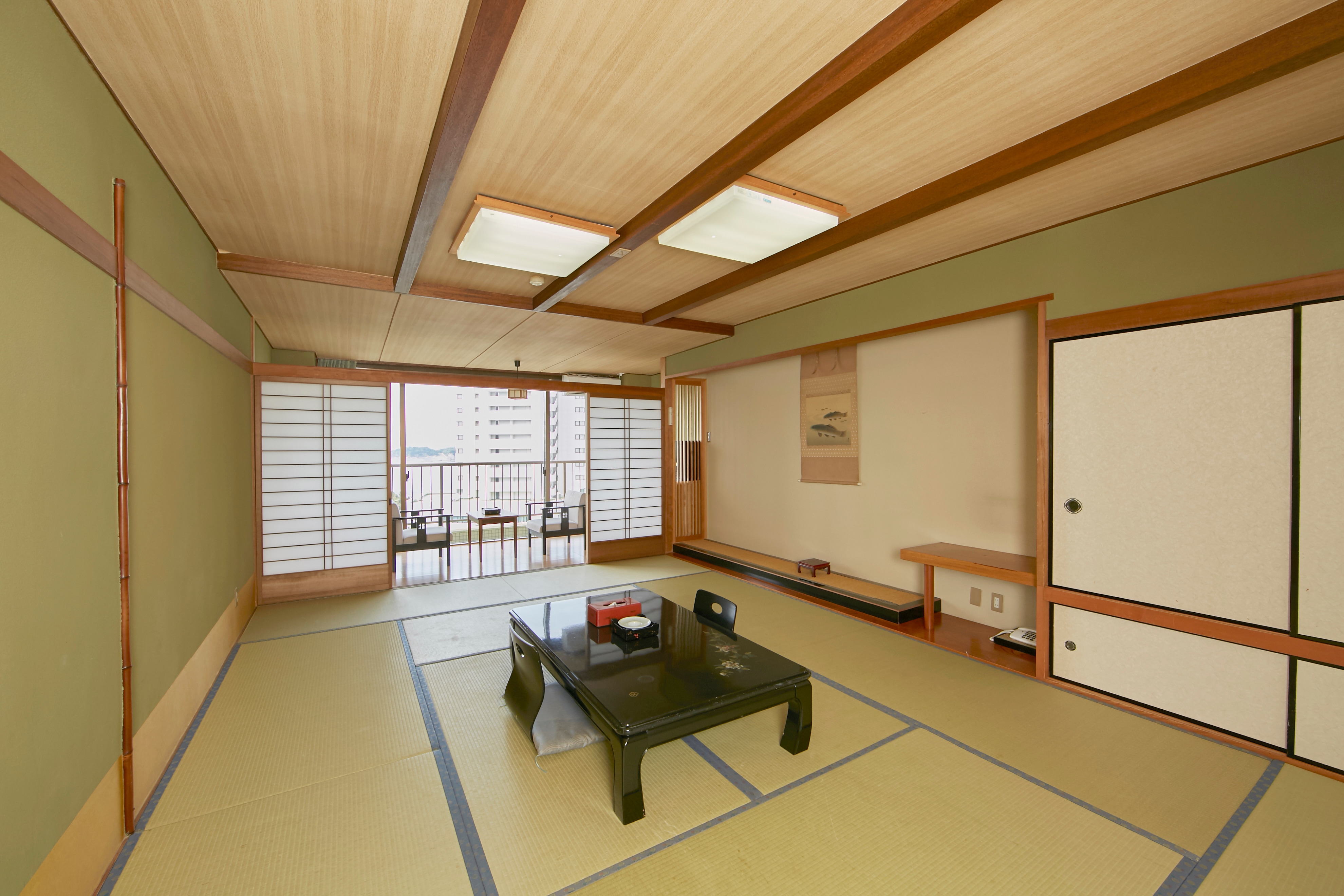 Standard guest room