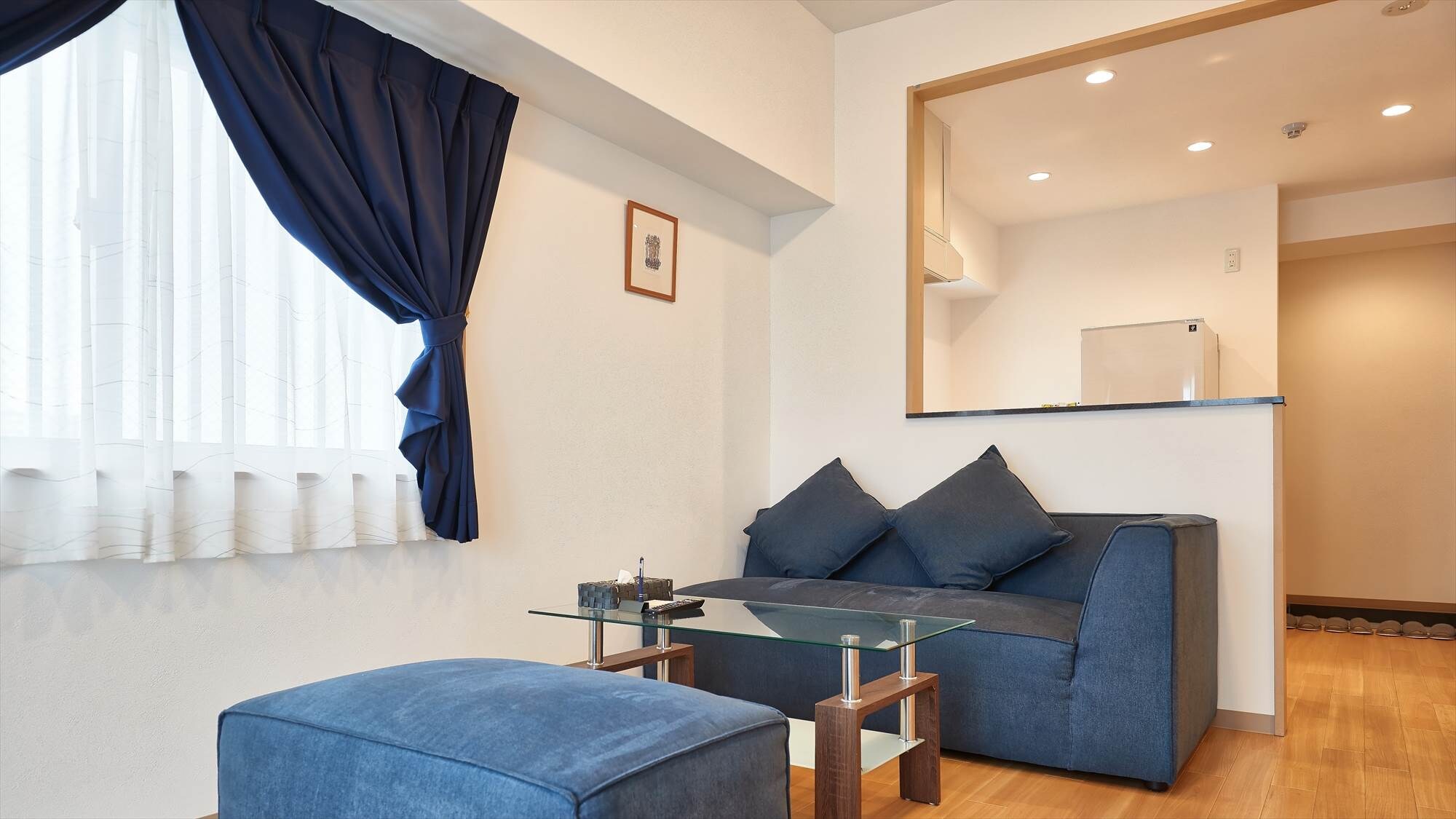 โซฟาสี่ห้อง (ตัวอย่าง)