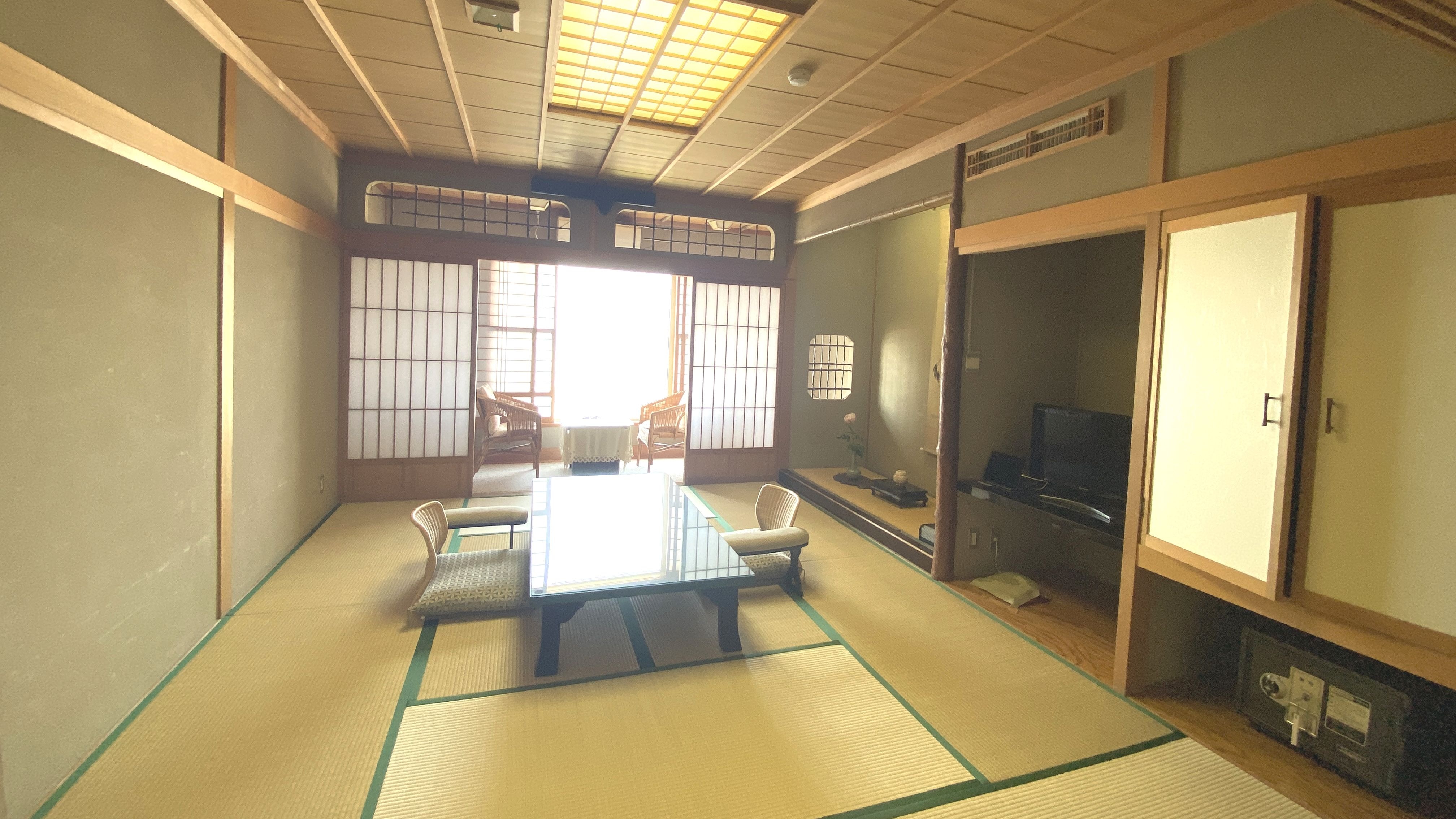 [อาคารหลัก] ห้องสไตล์ญี่ปุ่น 2 ห้อง