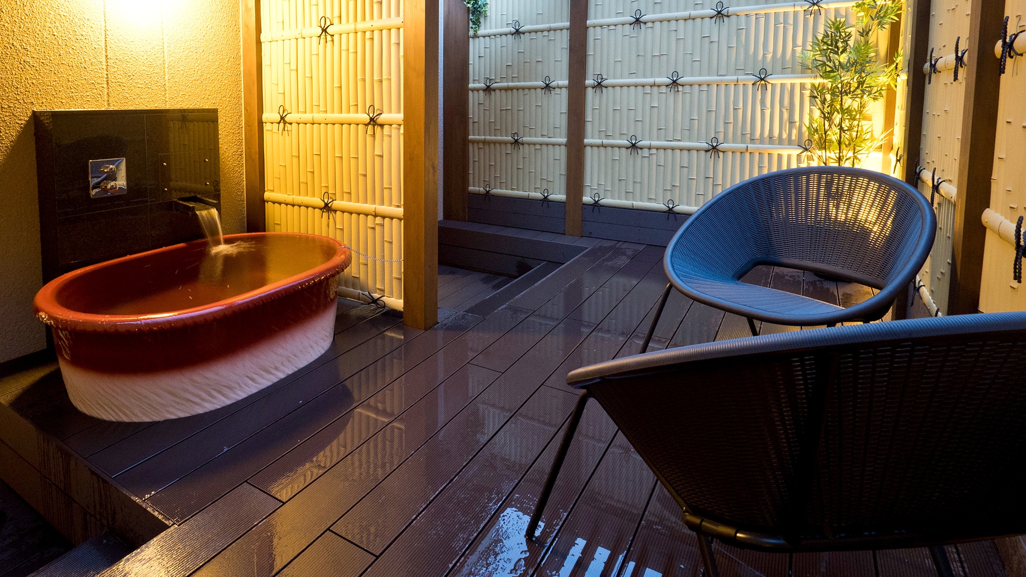 Japanese-Western style suite room with private open-air bath