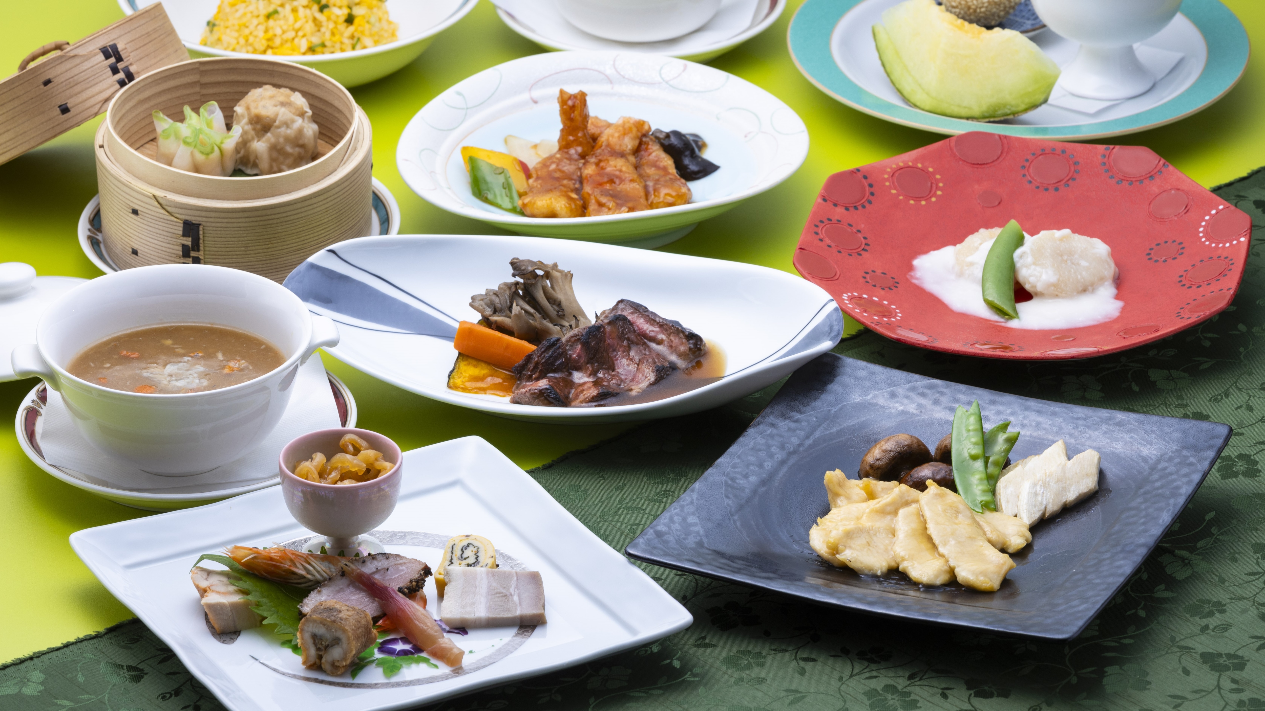 Standard course - Authentic Chinese cuisine (9 dishes) prepared by a chef who specializes in using local ingredients (photo is for illustrative purposes only)
