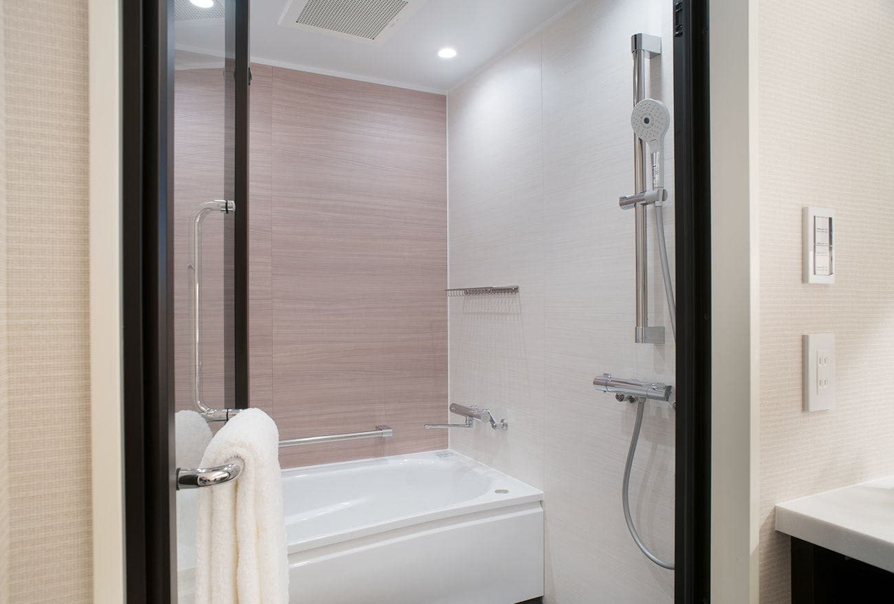 1 Bedroom Suite Bay View King