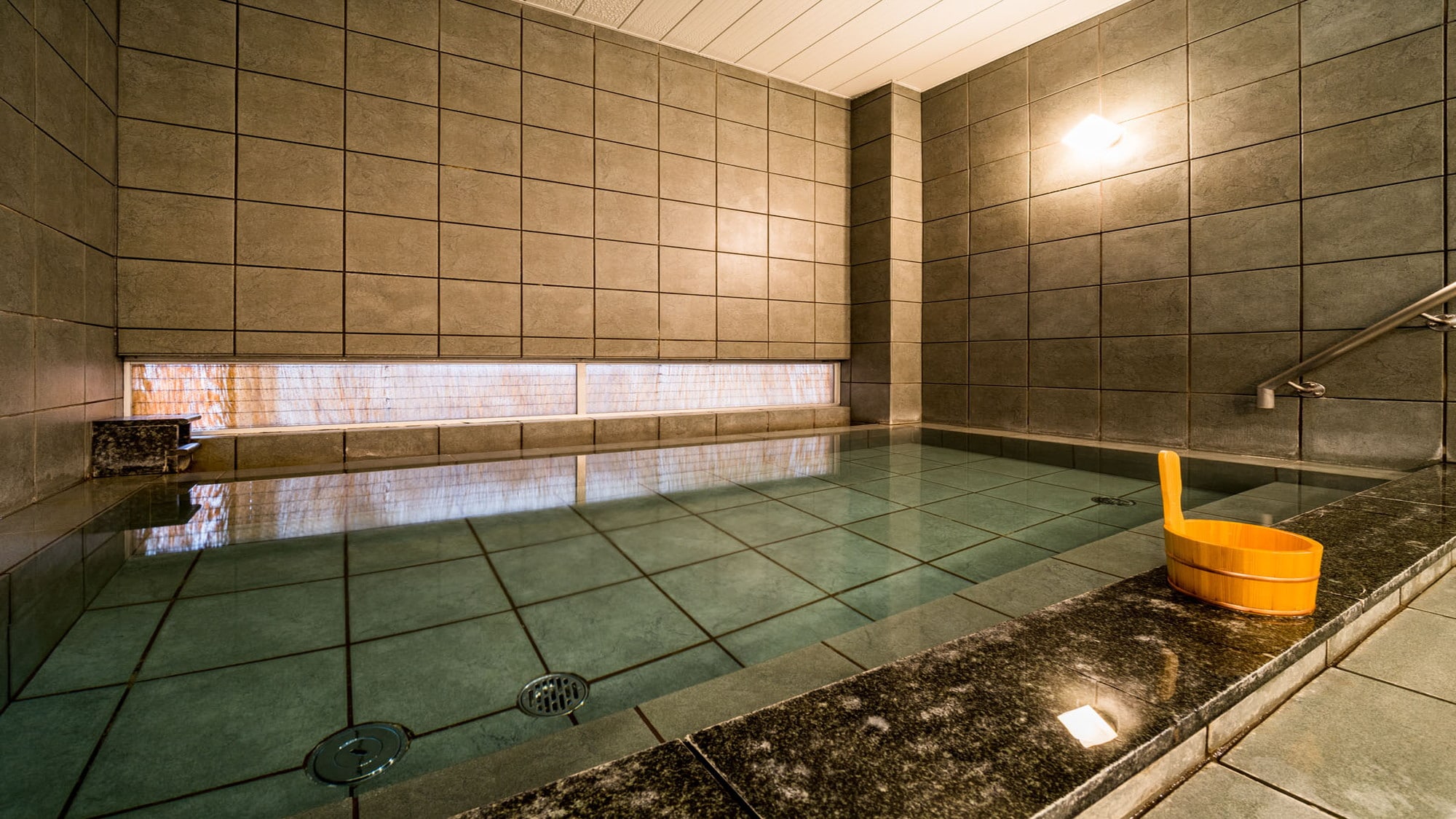 [New] Hot Springs