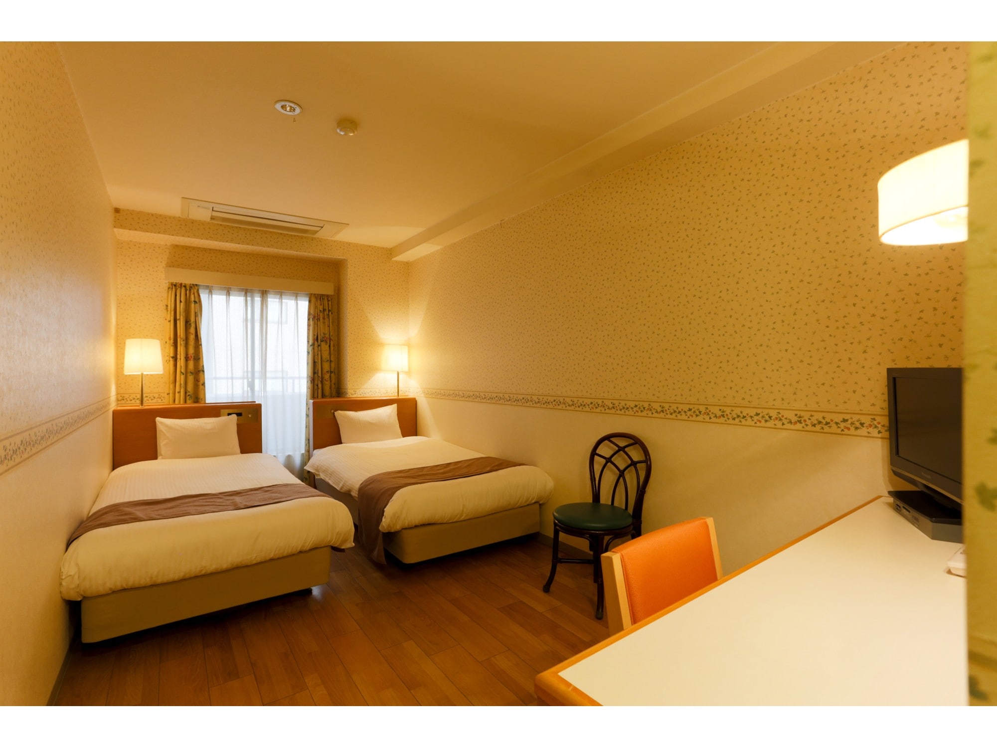 Twin room 2018