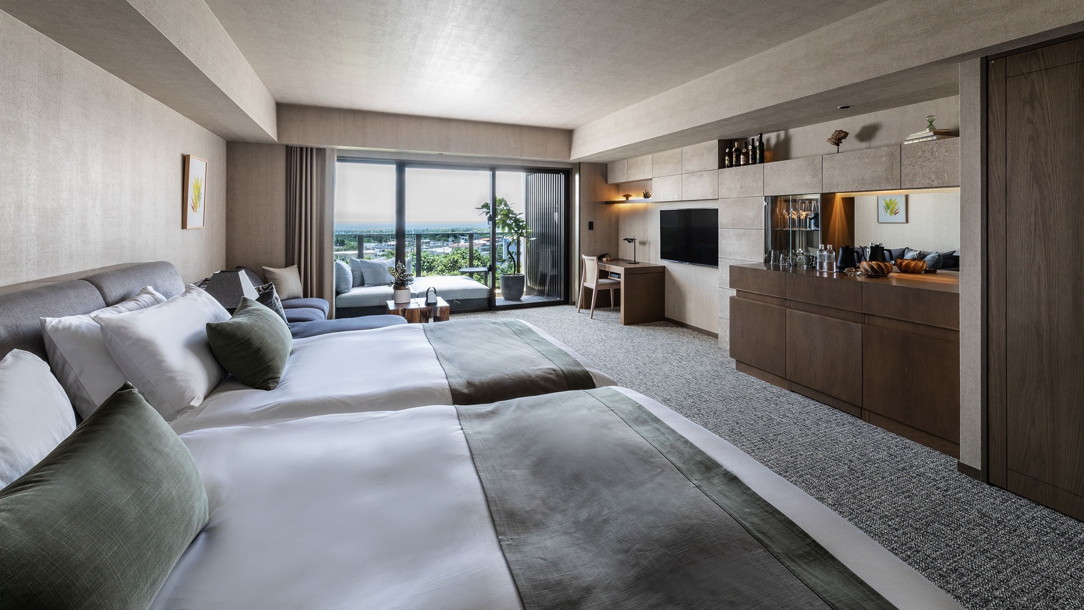 Room: Hilltop Suite