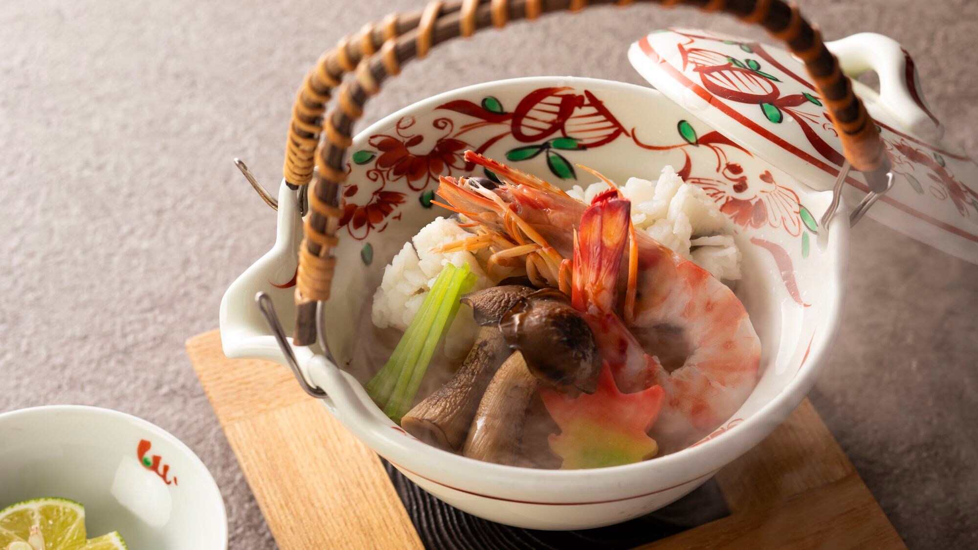 Kawachi Plan/Pot tanah liat yang dikukus