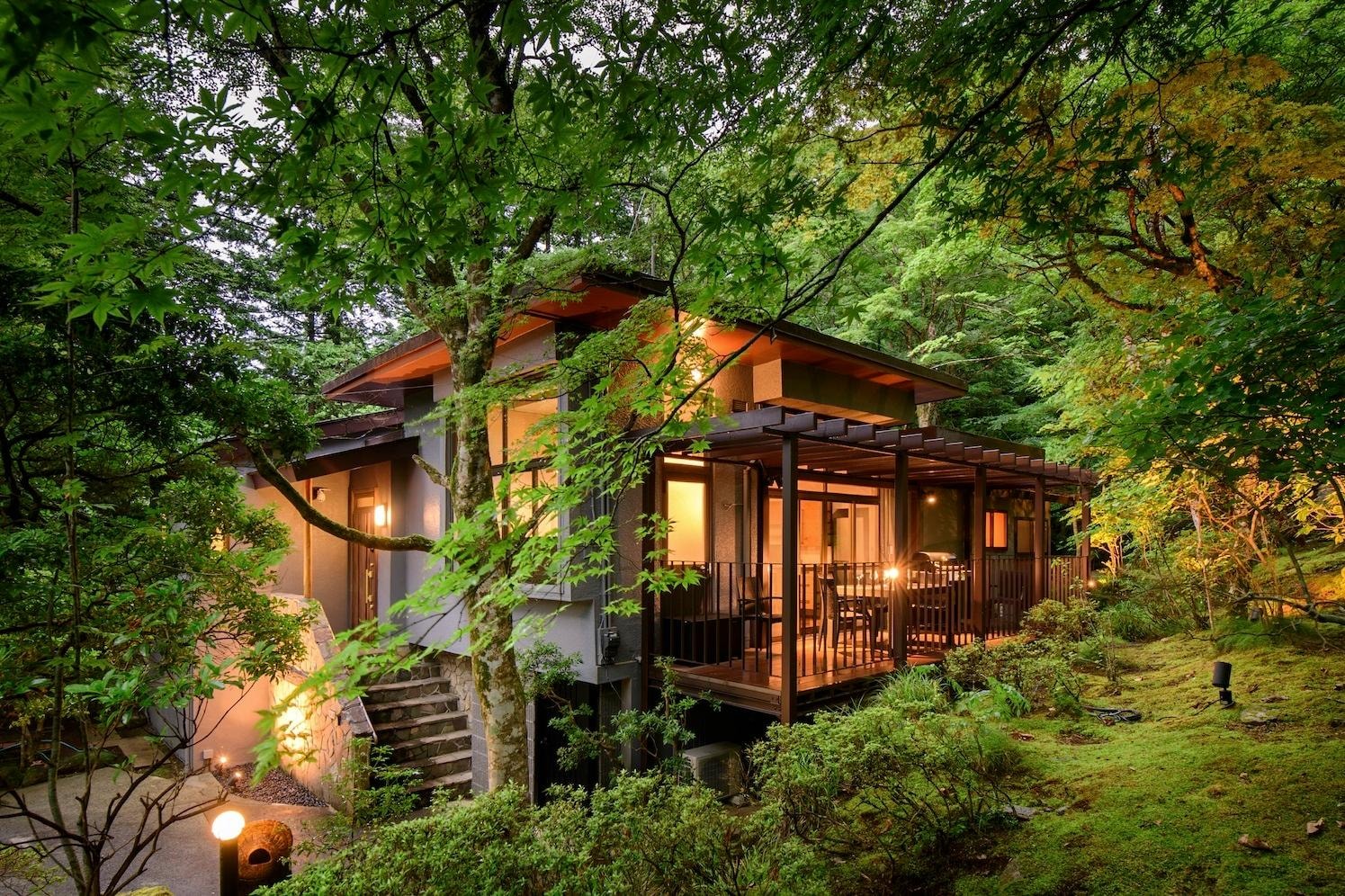 カレン ホスピティング The  聖なる河 Hotel information and reservations for Sengokuhara Onsen