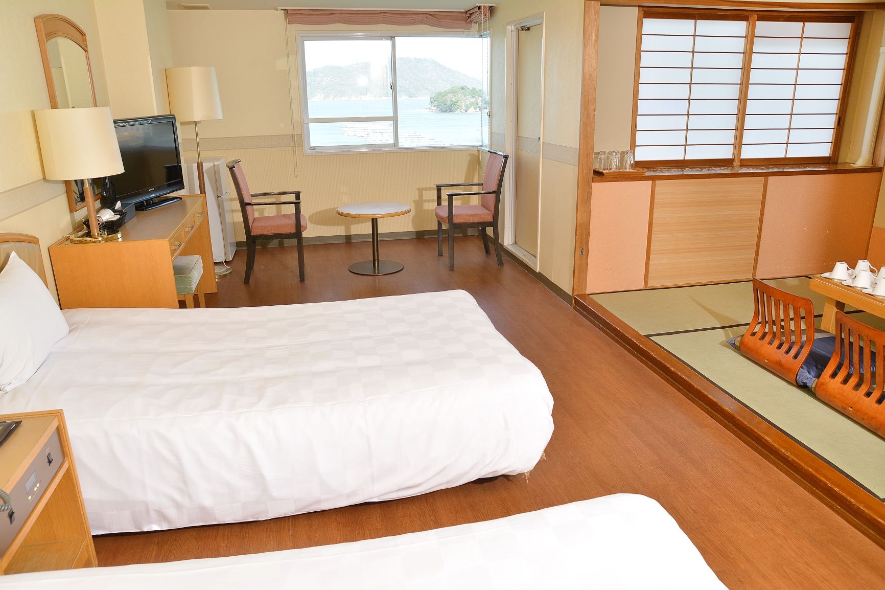 Sea side Japanese-Western style room 45㎡
