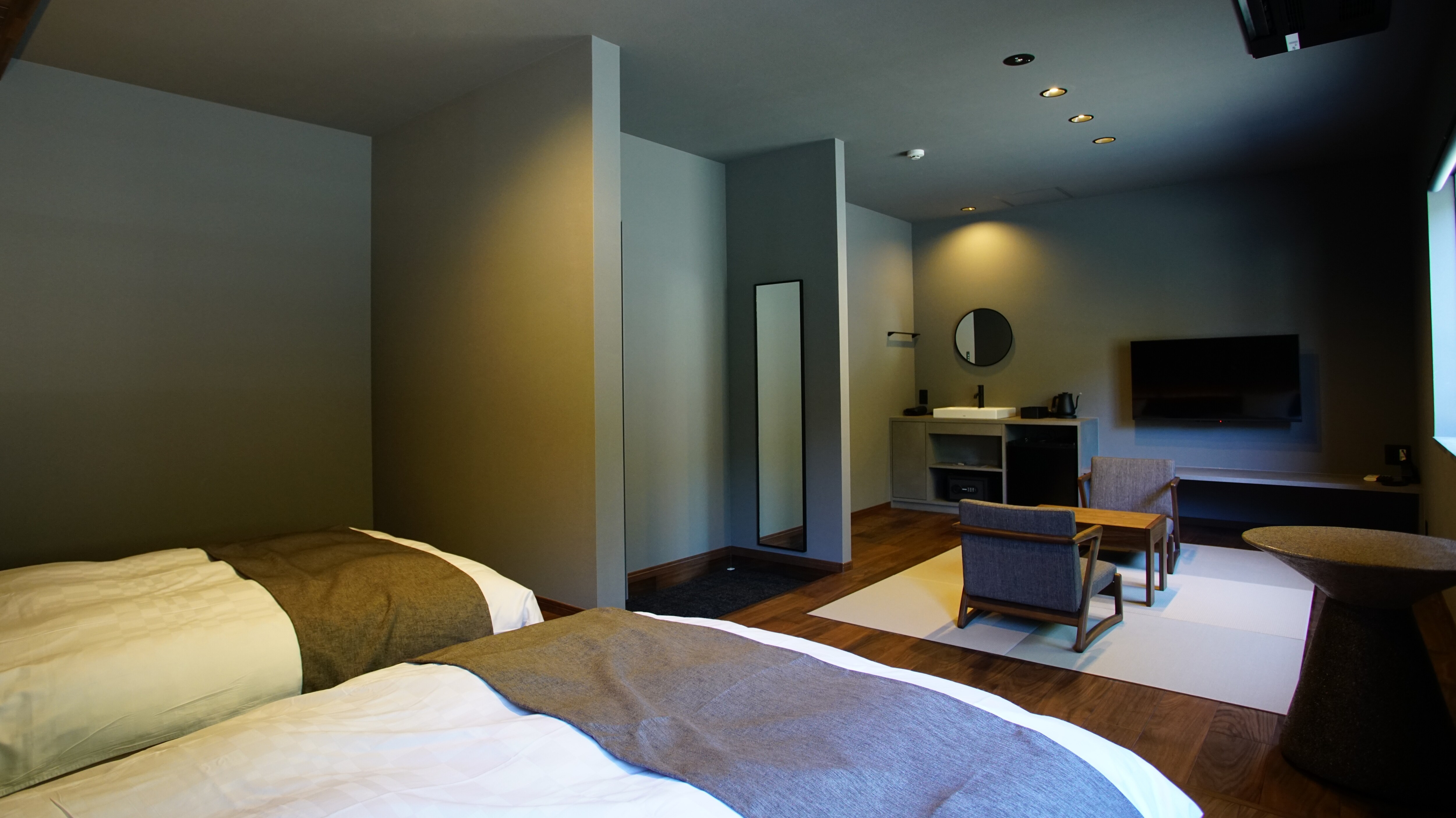 Japanese-Western Room 1