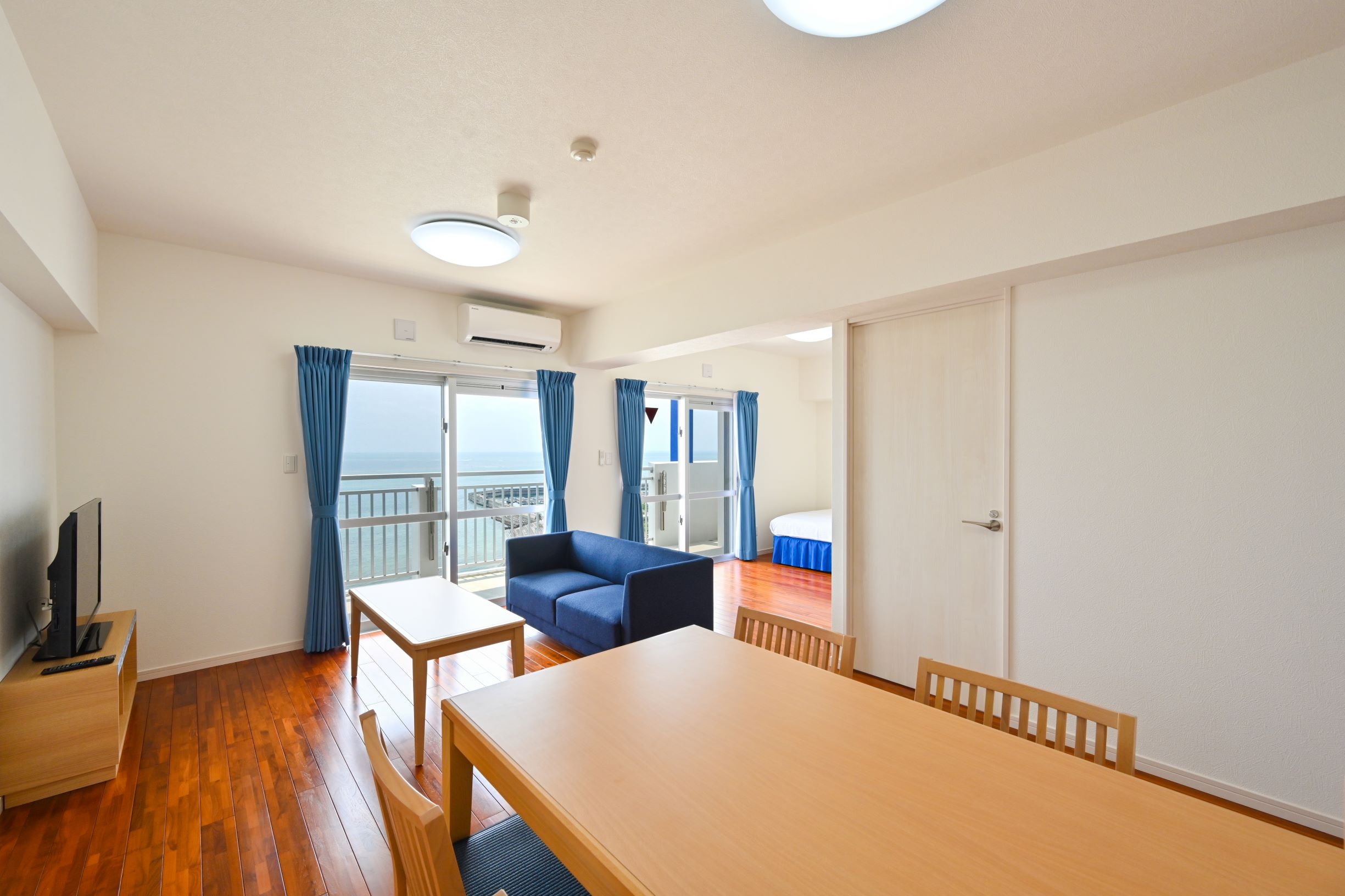 Oceanfront Corner 1