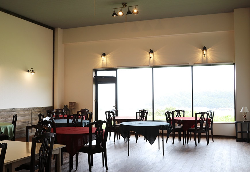 restaurant