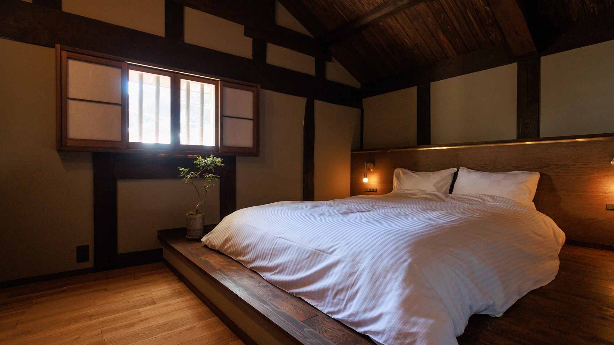 [Maximum 5 people] Yamane_Bedroom