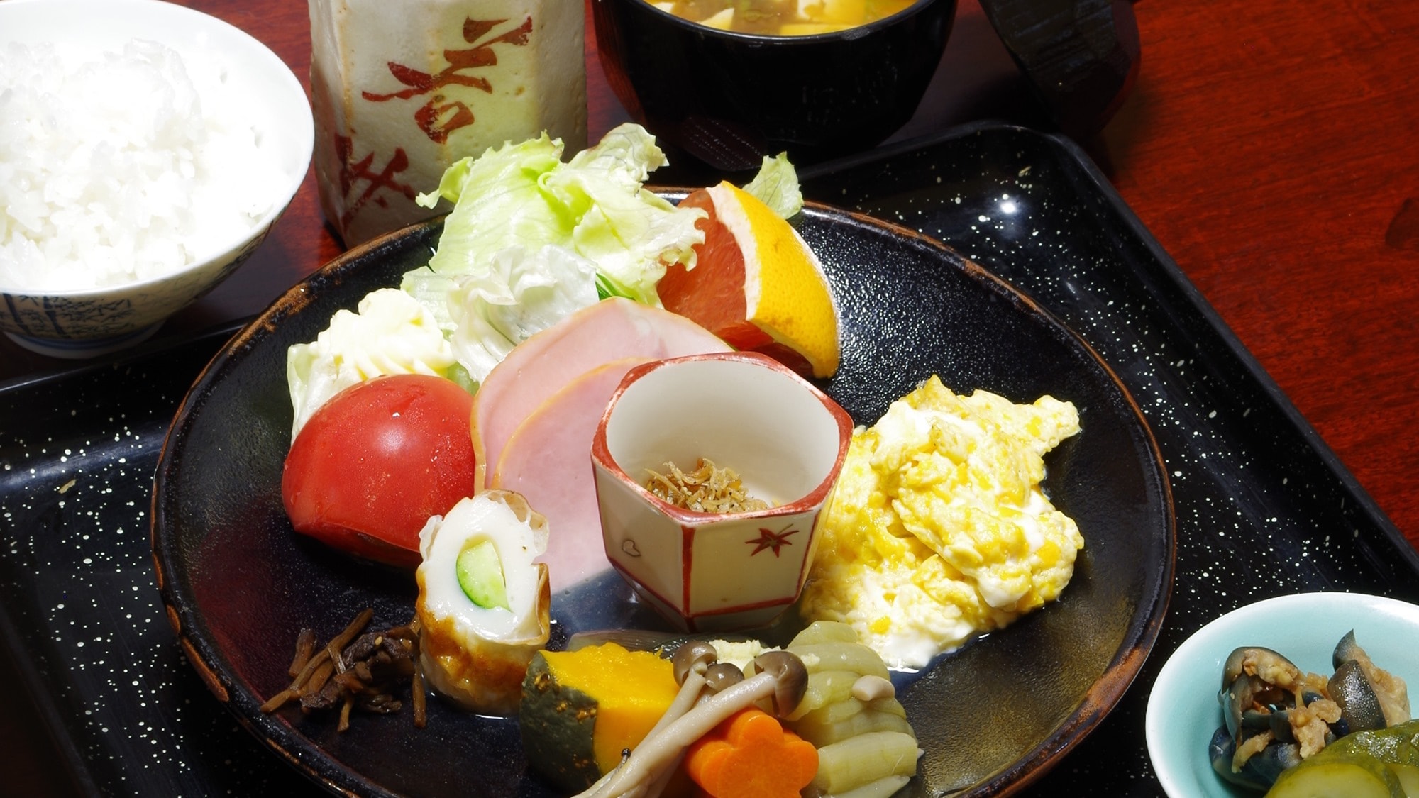 * <Breakfast example> Please enjoy the homemade Japanese breakfast of your husband, which is kind to your body.