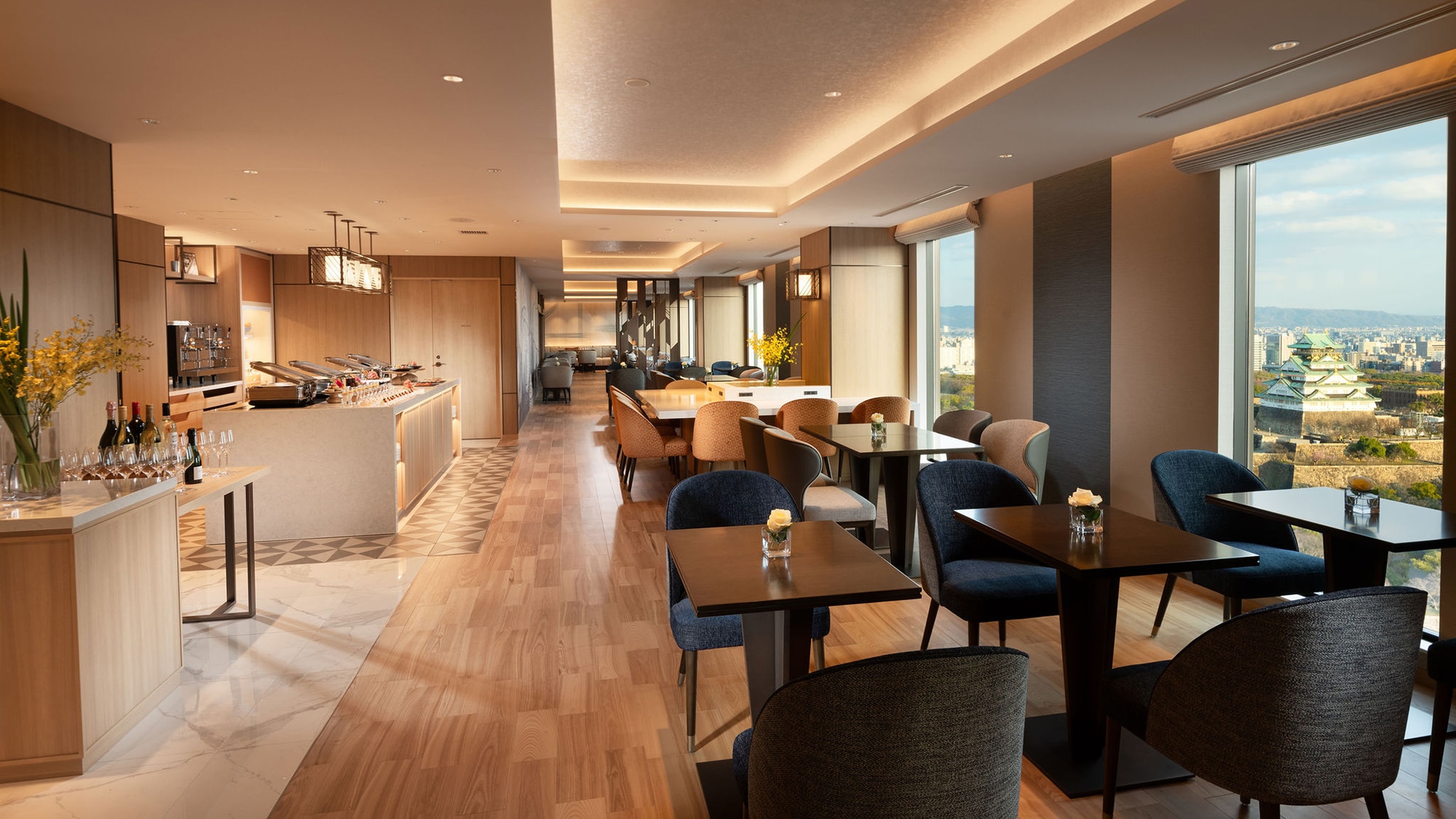 [Executive Lounge]