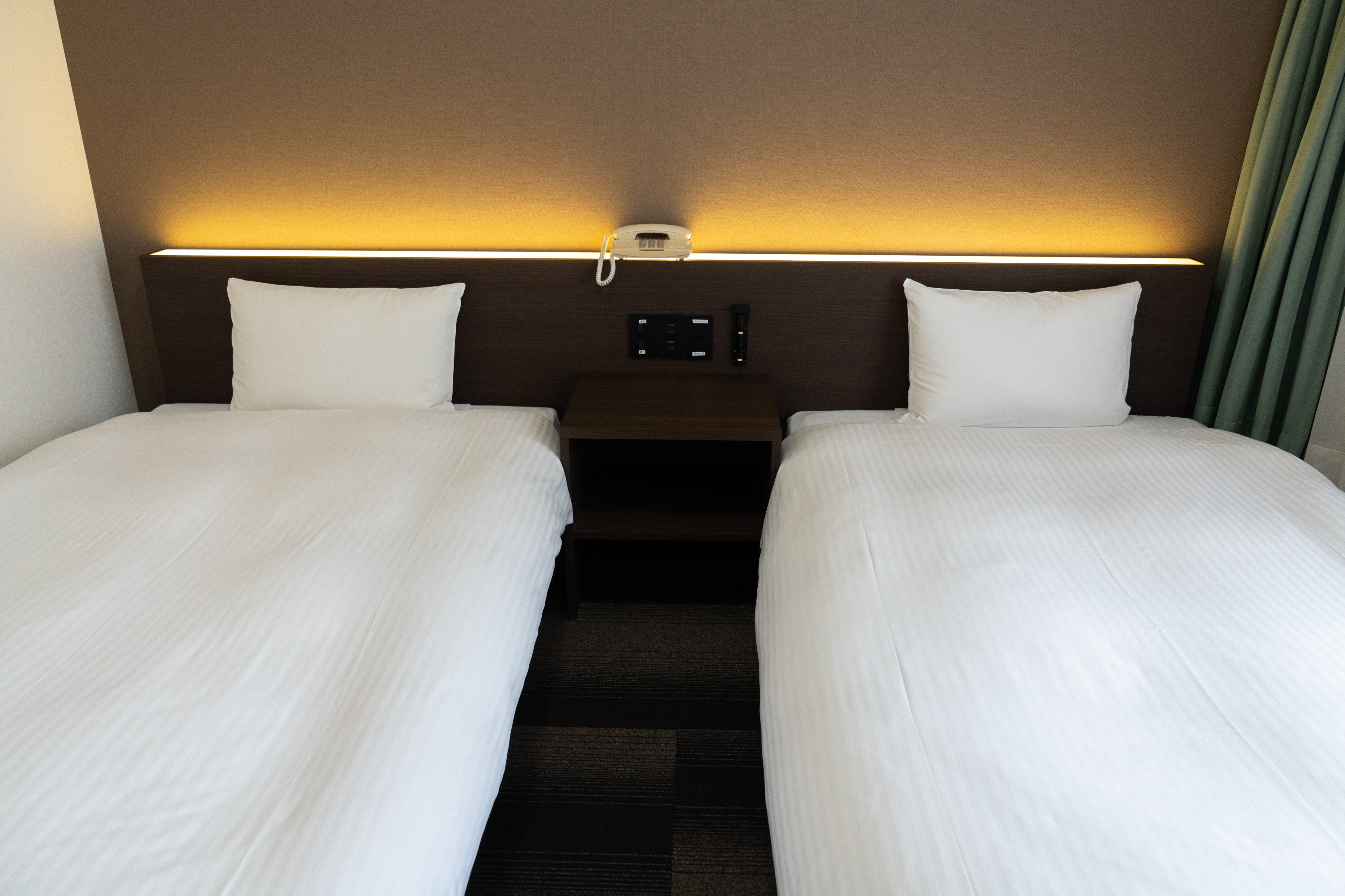 [Twin room] A twin room with two 110 cm beds.