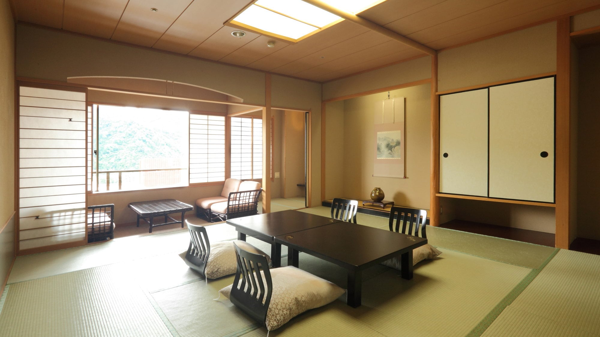  [Standard guest room]