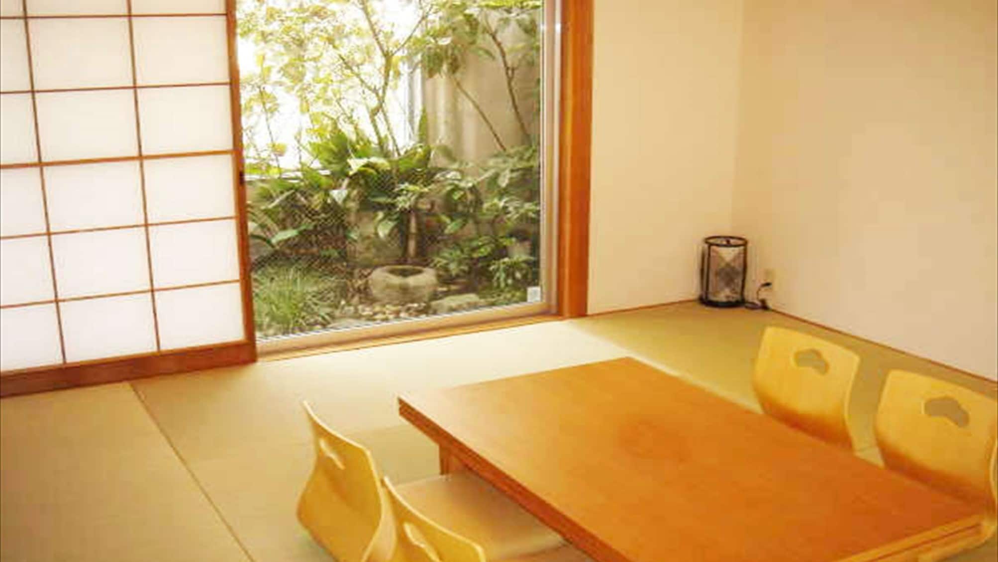 Japanese-style room