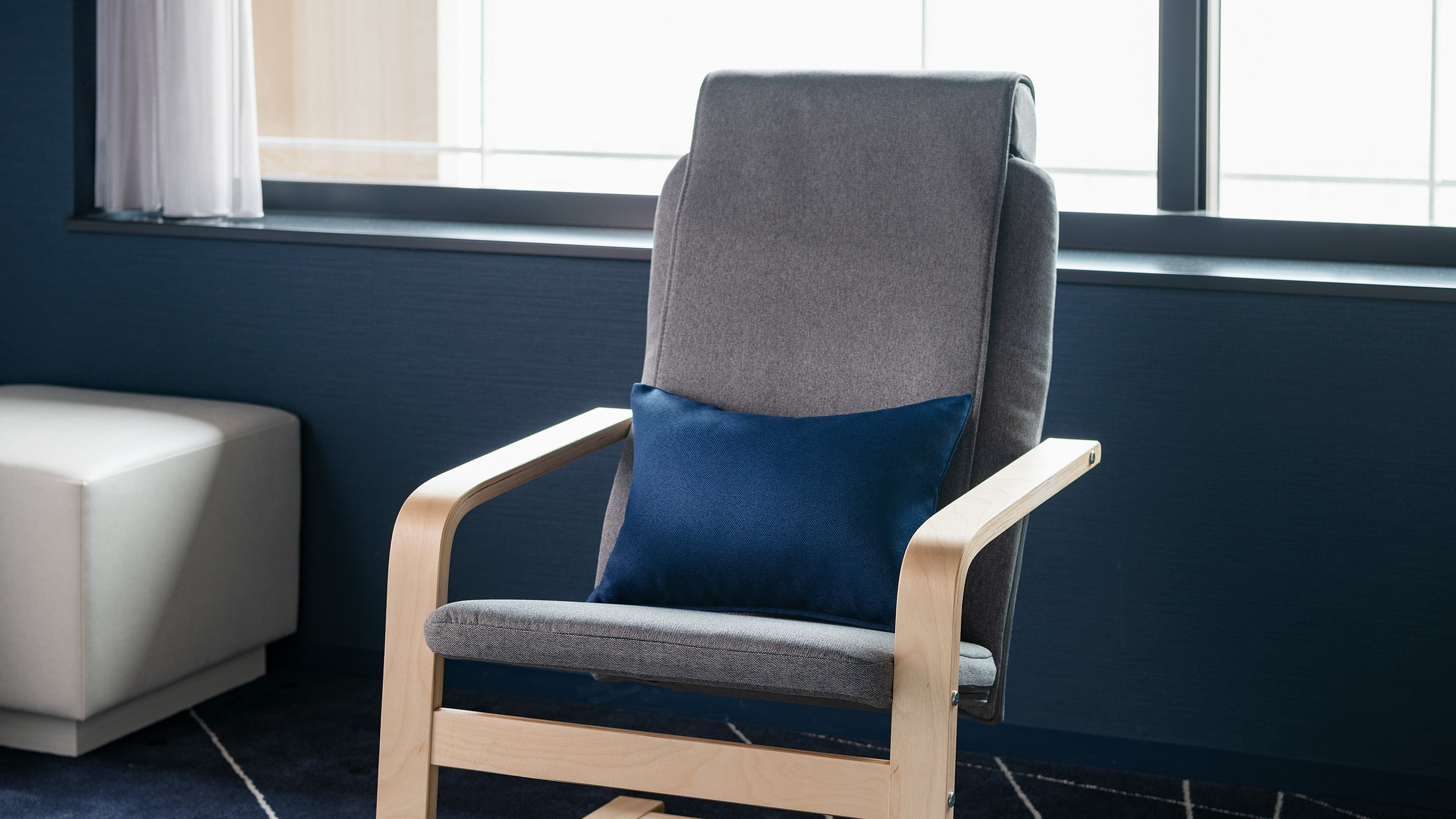 [Double (Ocean View)] Chair with Massage Function