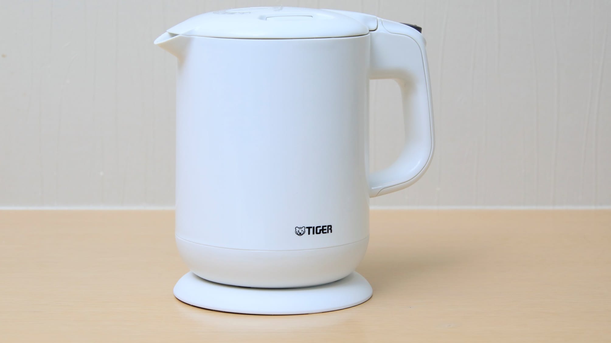 electronic kettle