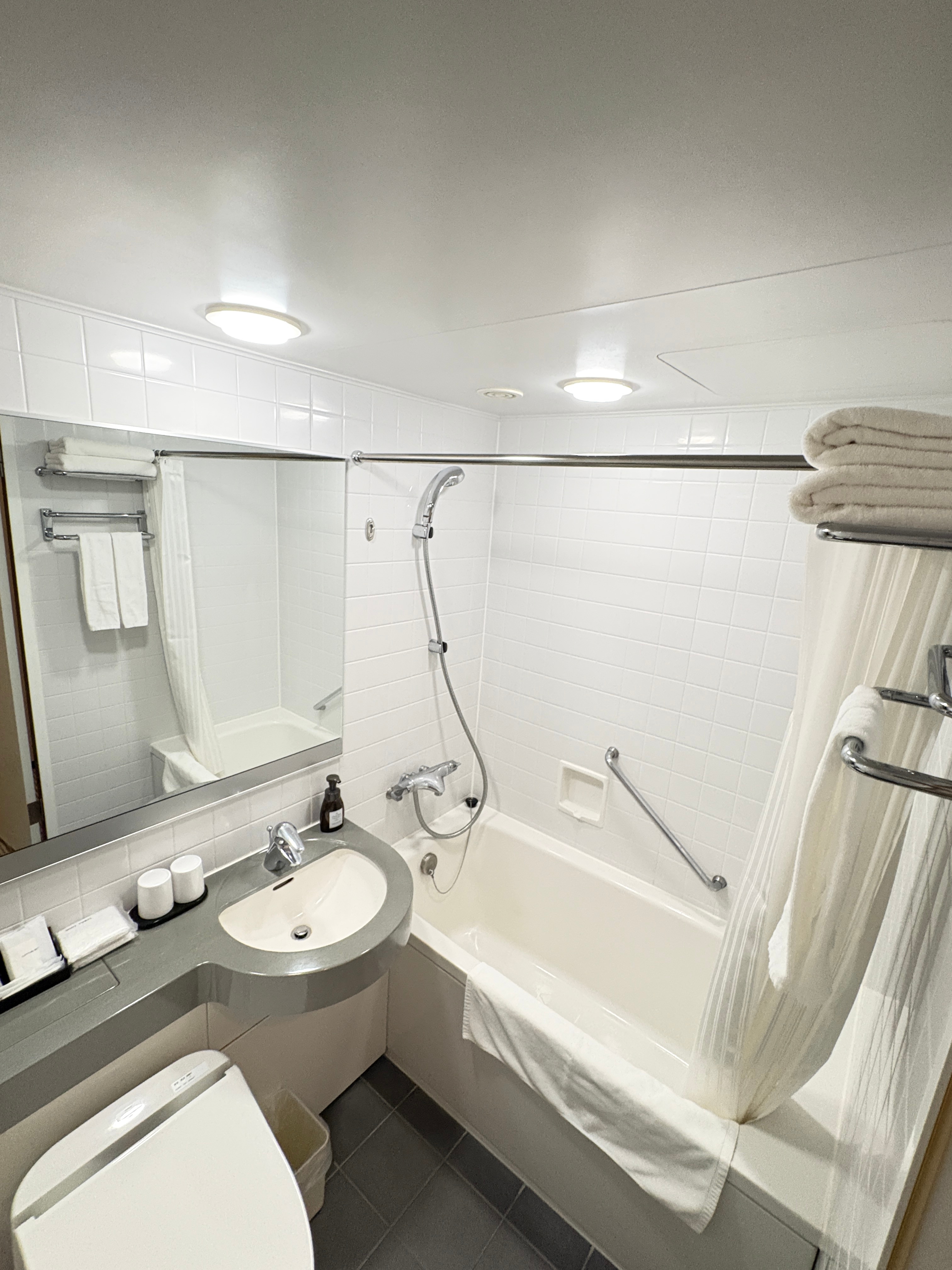 싱글 스탠다드 트윈 더블룸 유니트 버스 화장실