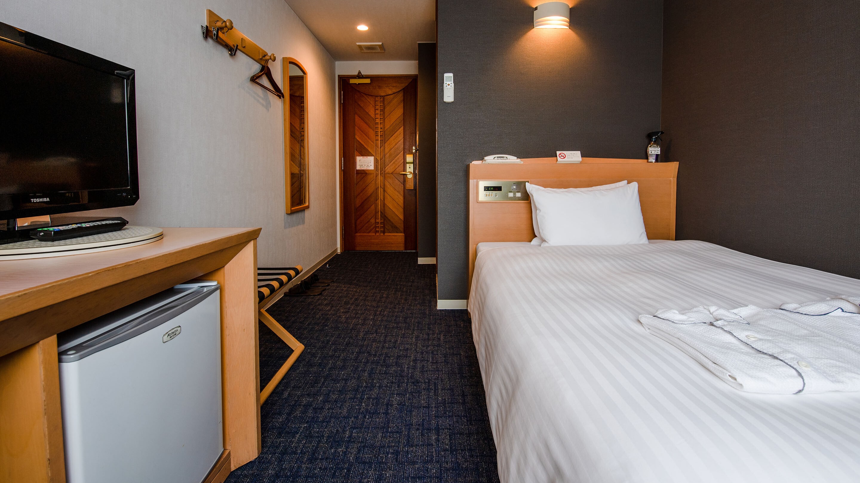 Semi-double 14㎡ (Main building Station Wing)