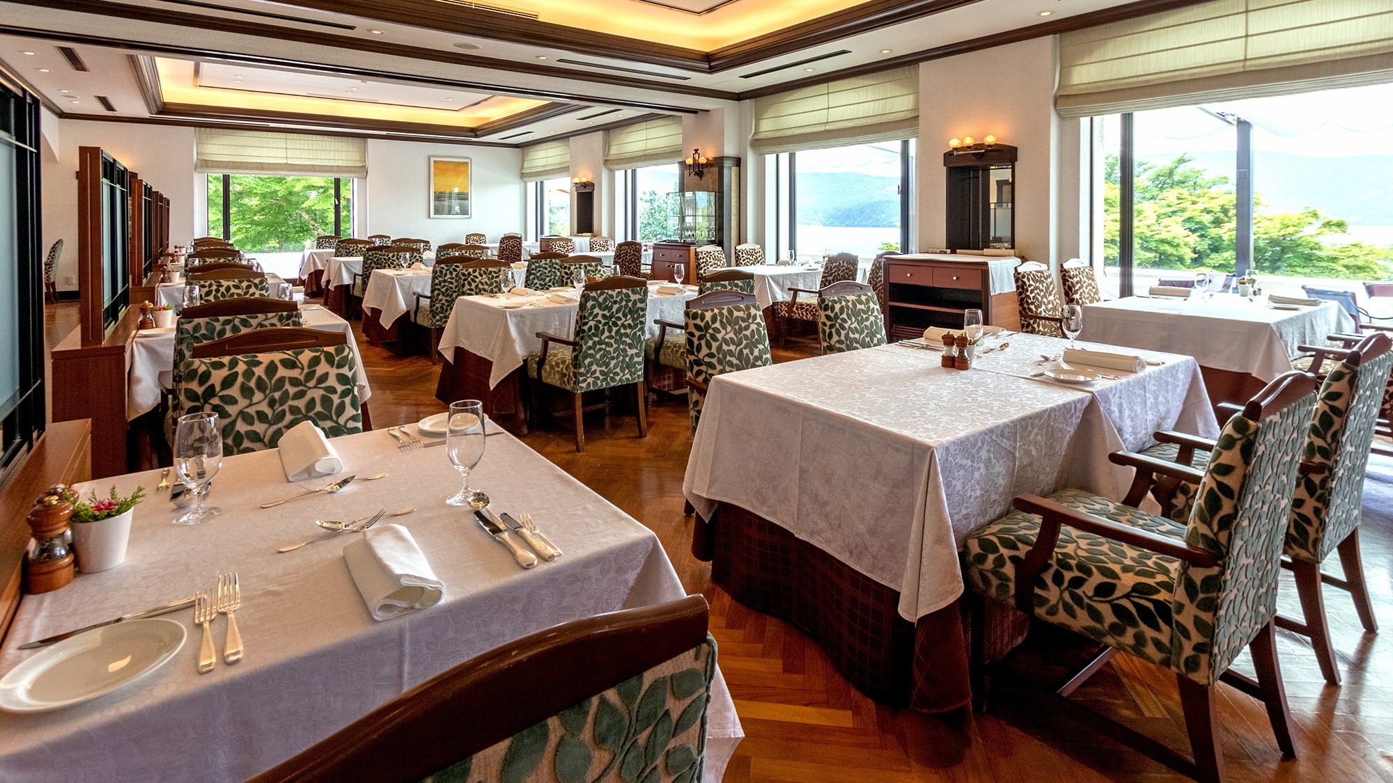 French restaurant "Vert Bois"