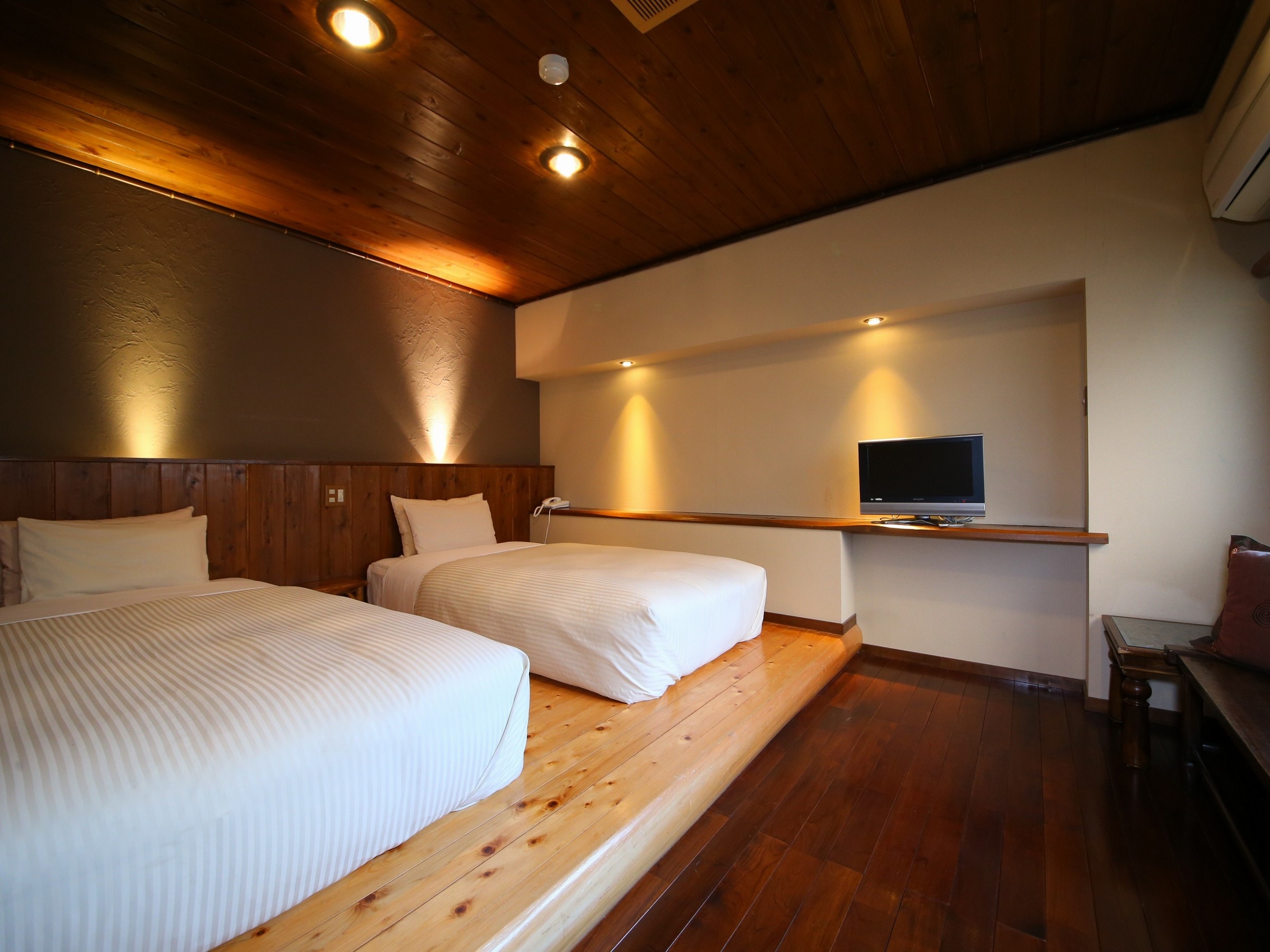 Special room Japanese and Western room No. 202 Bedroom