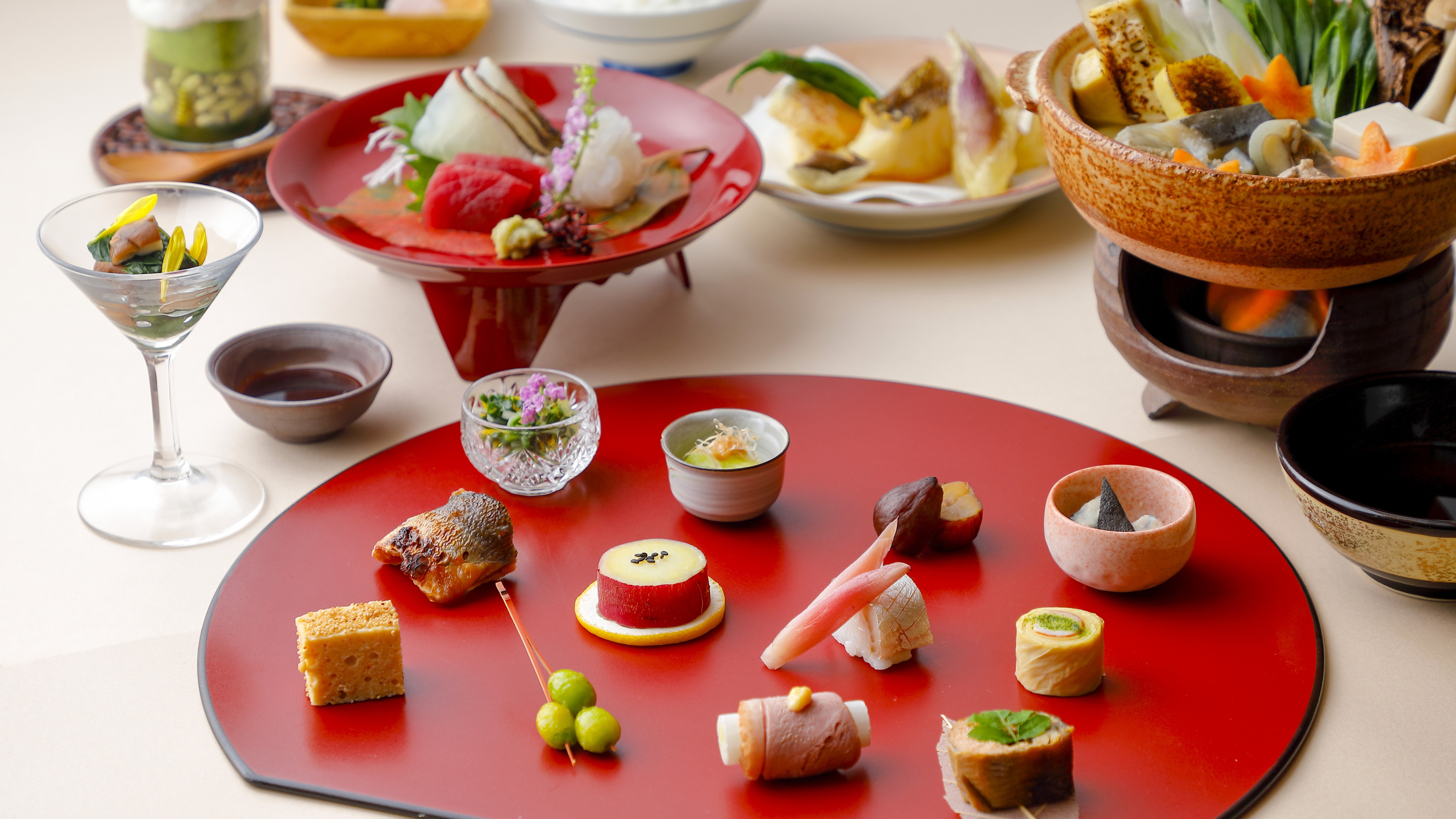 [晚餐] 以京都蔬菜為主的人氣火鍋和京都懷石料理。