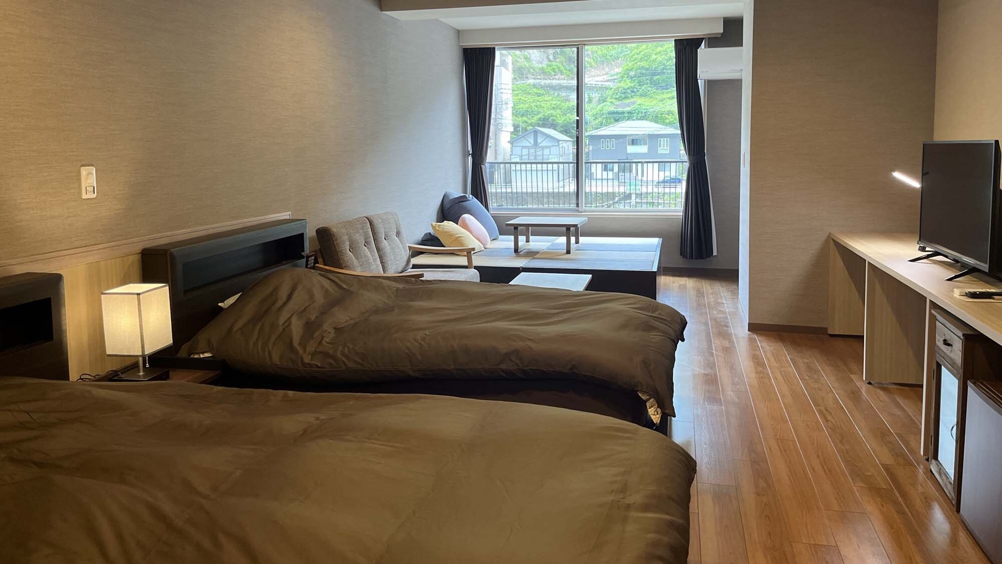Japanese-Western style twin room