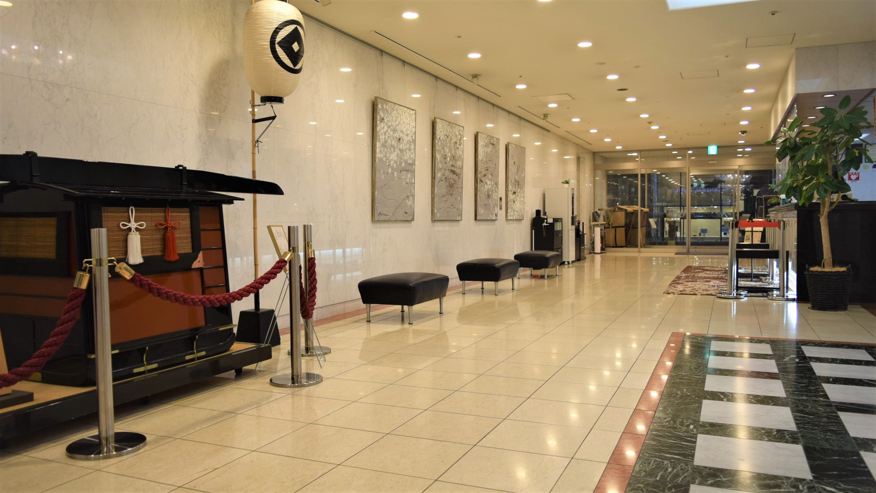 酒店本馆大堂