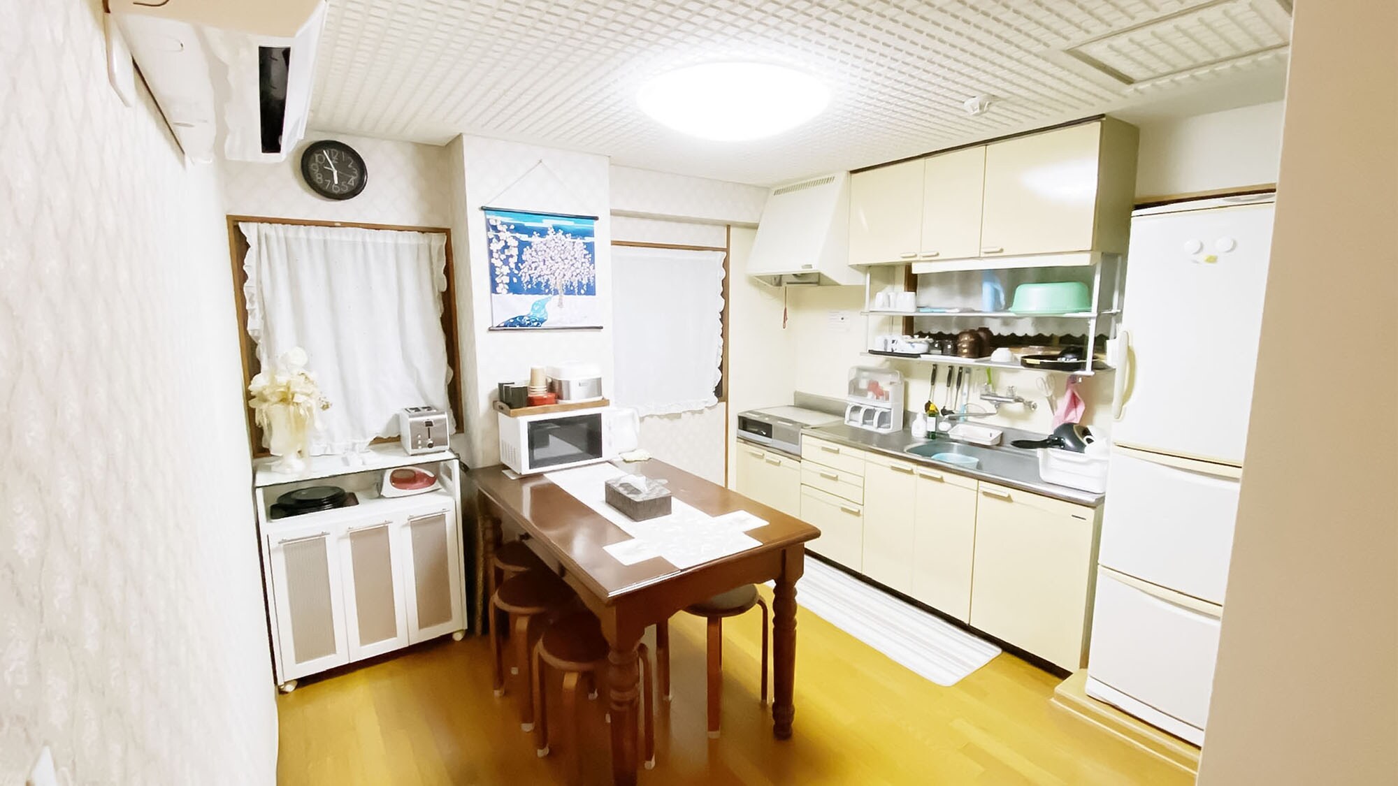 ・ [2樓專用設施]您也可以在用餐區用餐。