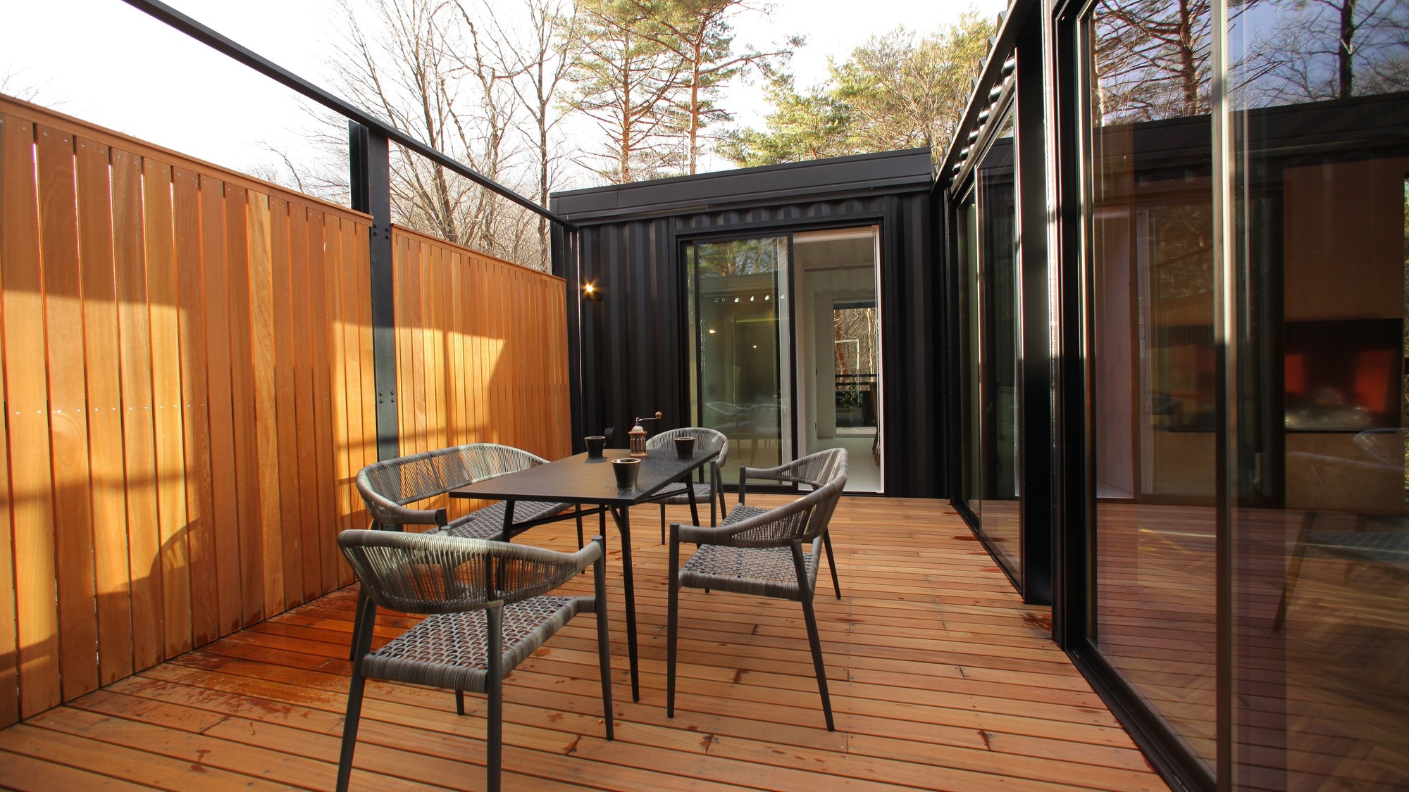 Designer's House A03_Deck (Example)
