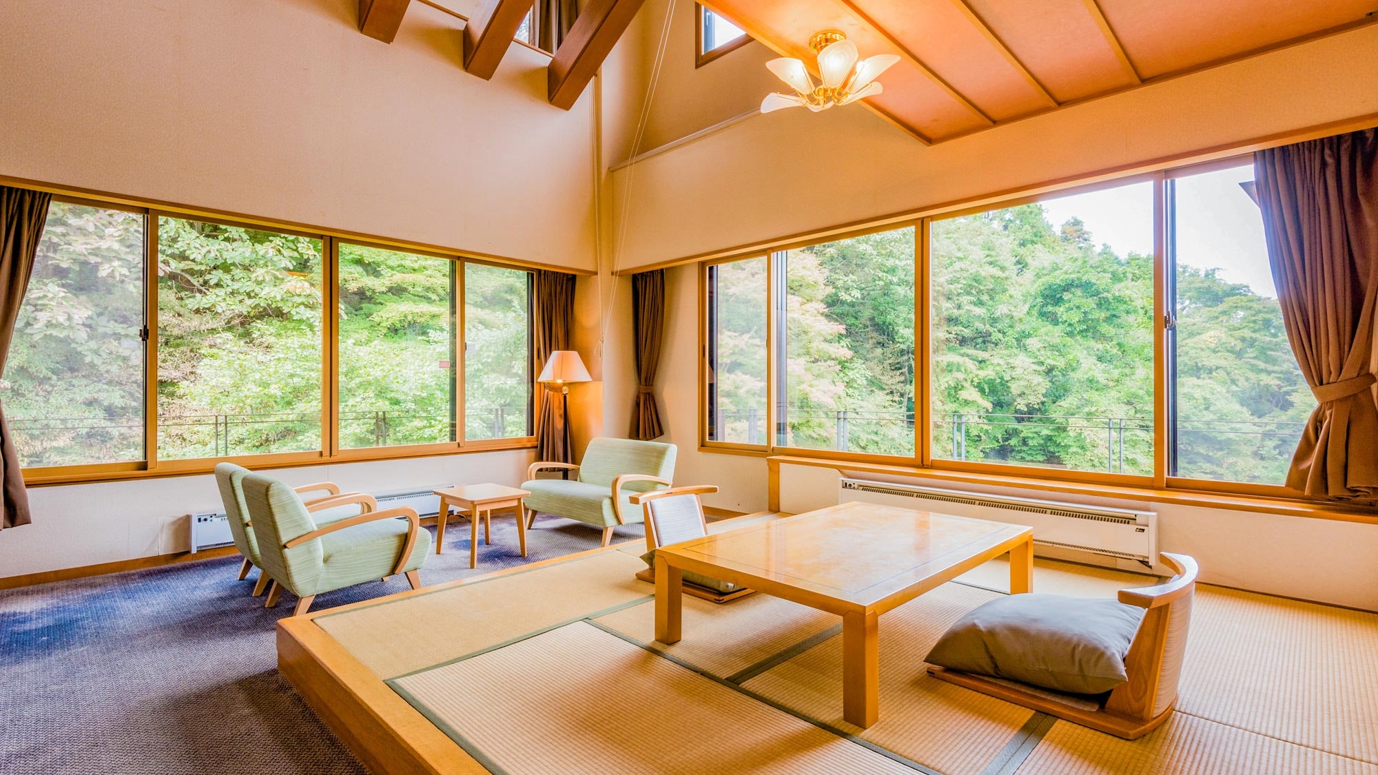 Superior Japanese-Western style maisonette twin room with indoor bath