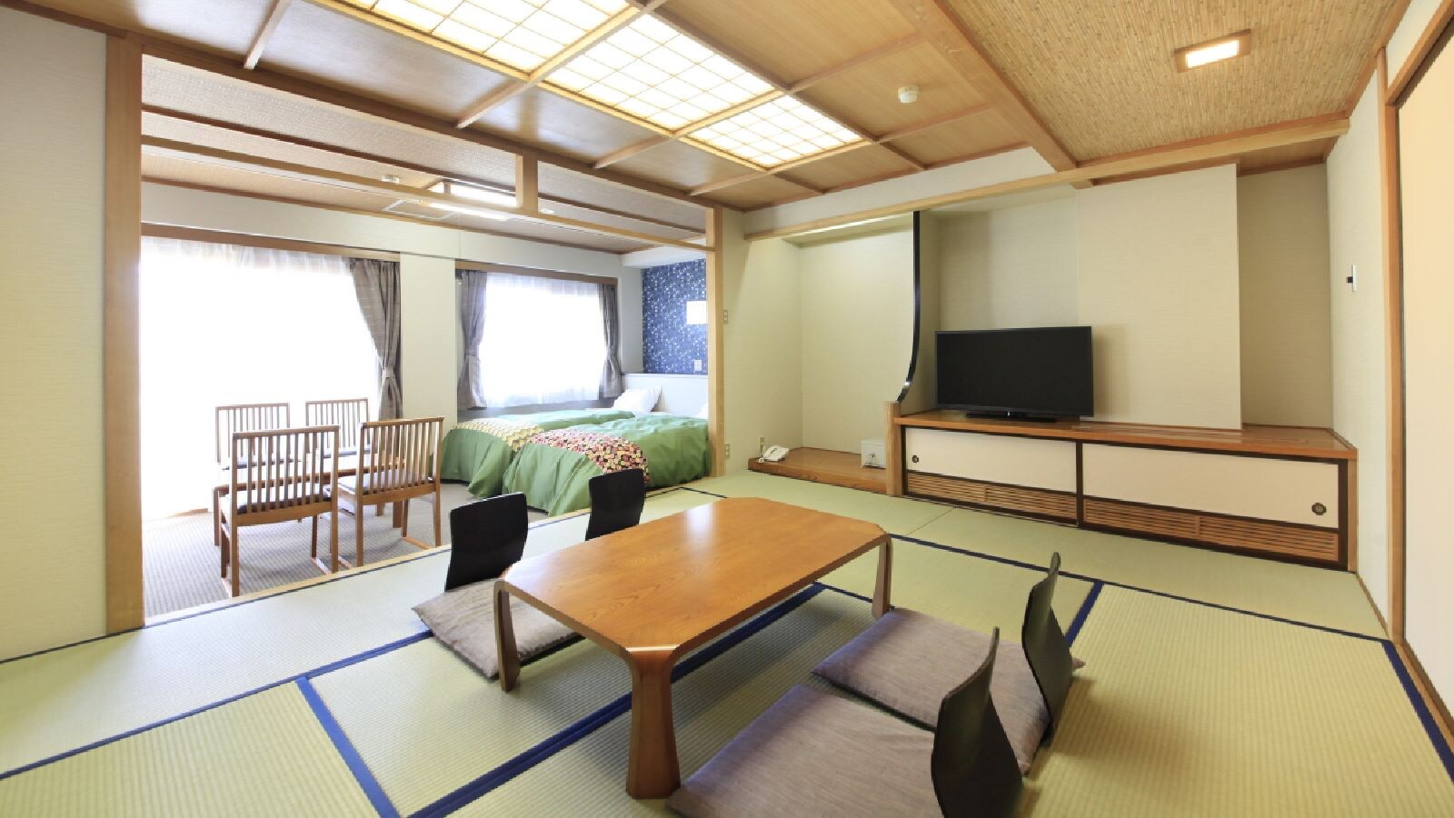 [Phòng Nhật-Tây G] Tầng 3 Phòng Nhật 10 chiếu tatami + 2 giường Simmons + bồn tắm + toilet...G...