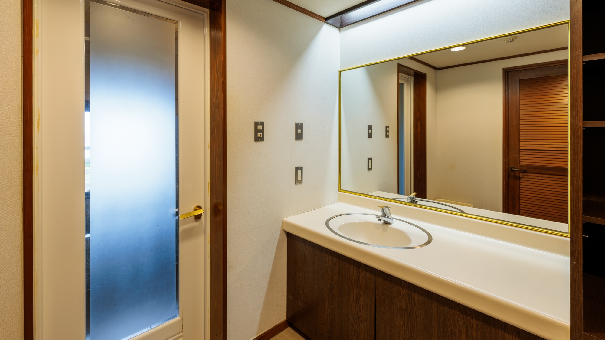 <Japanese-Western style room>